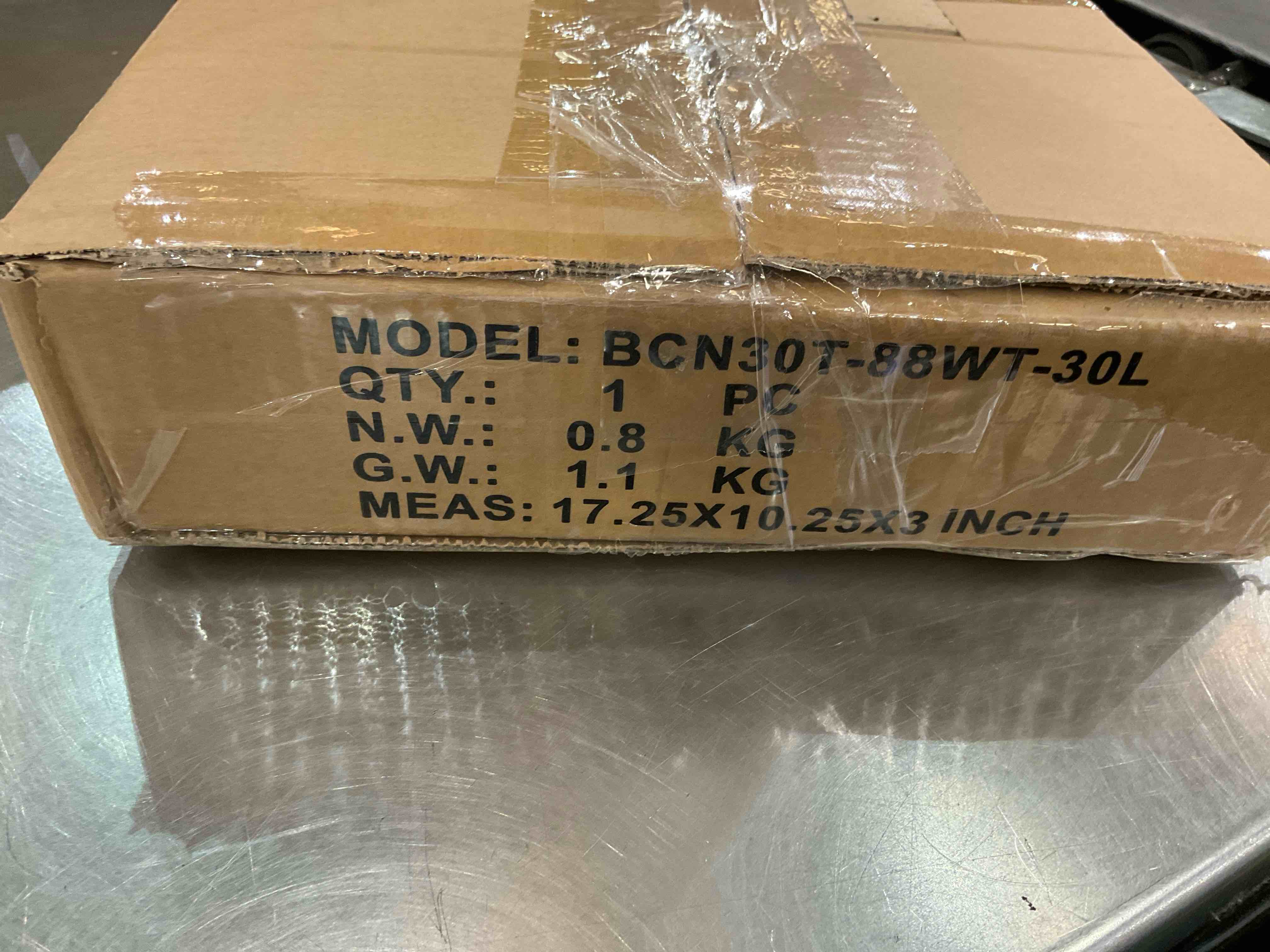 https://s3.amazonaws.com/lotting-images-prod/bidfta/EXS00715741_1702399041945.jpeg