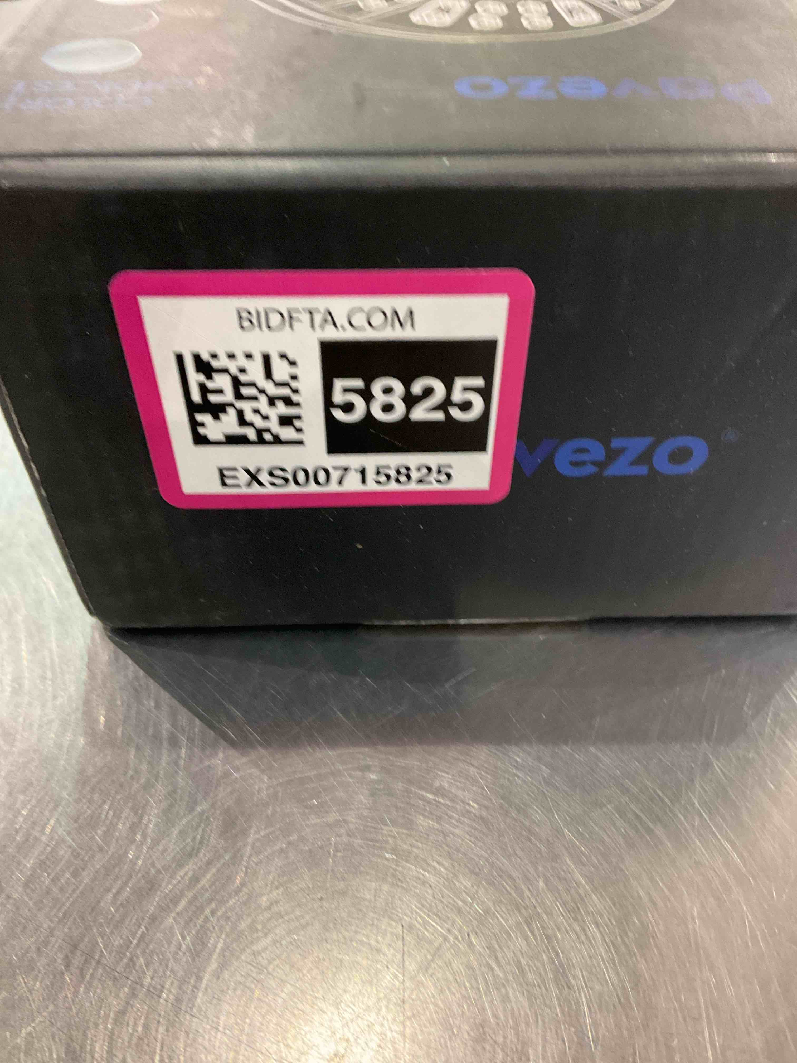 https://s3.amazonaws.com/lotting-images-prod/bidfta/EXS00715825_1702471548549.jpeg