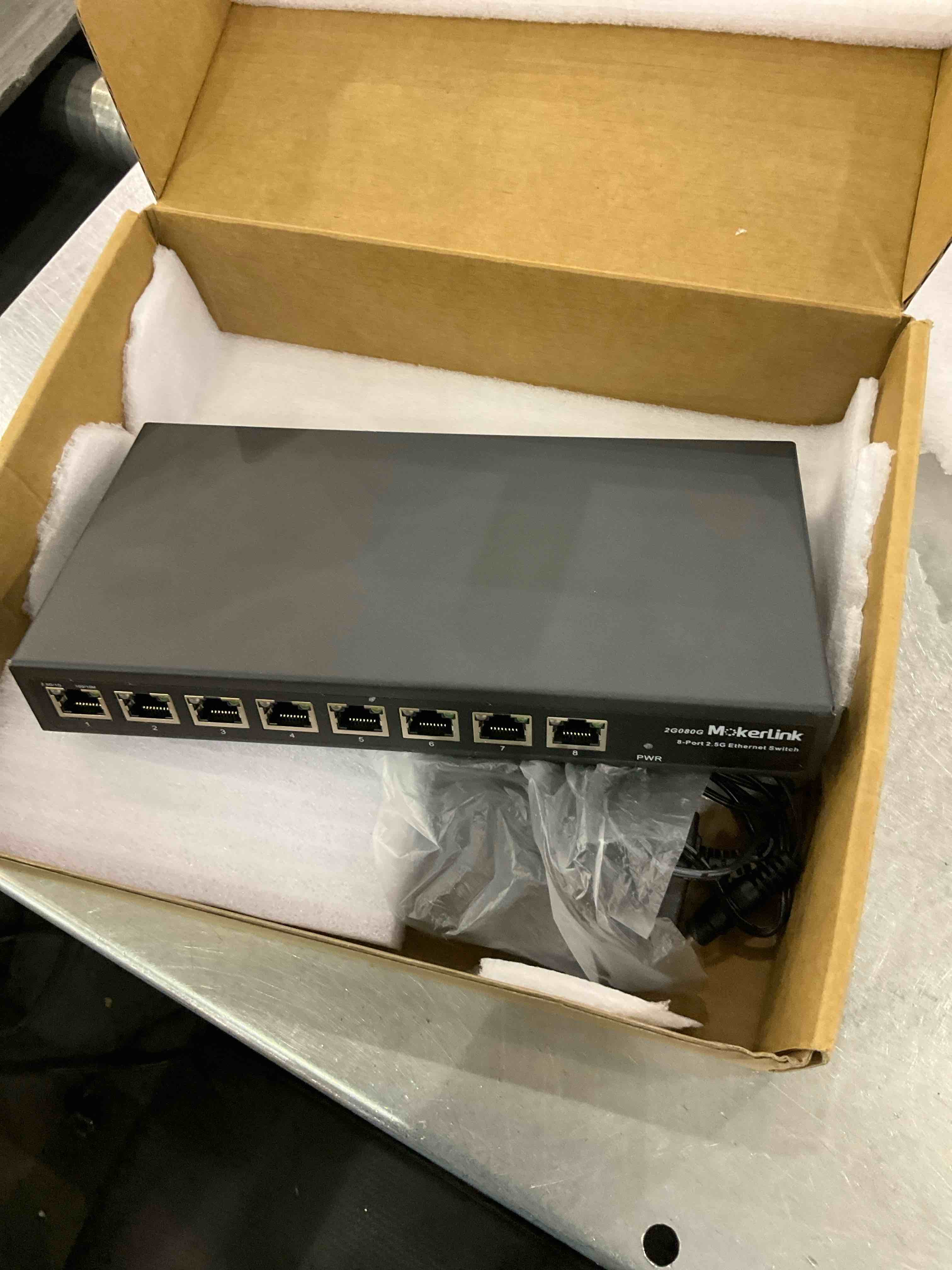 https://s3.amazonaws.com/lotting-images-prod/bidfta/EXS00717572_1704224403682.jpeg
