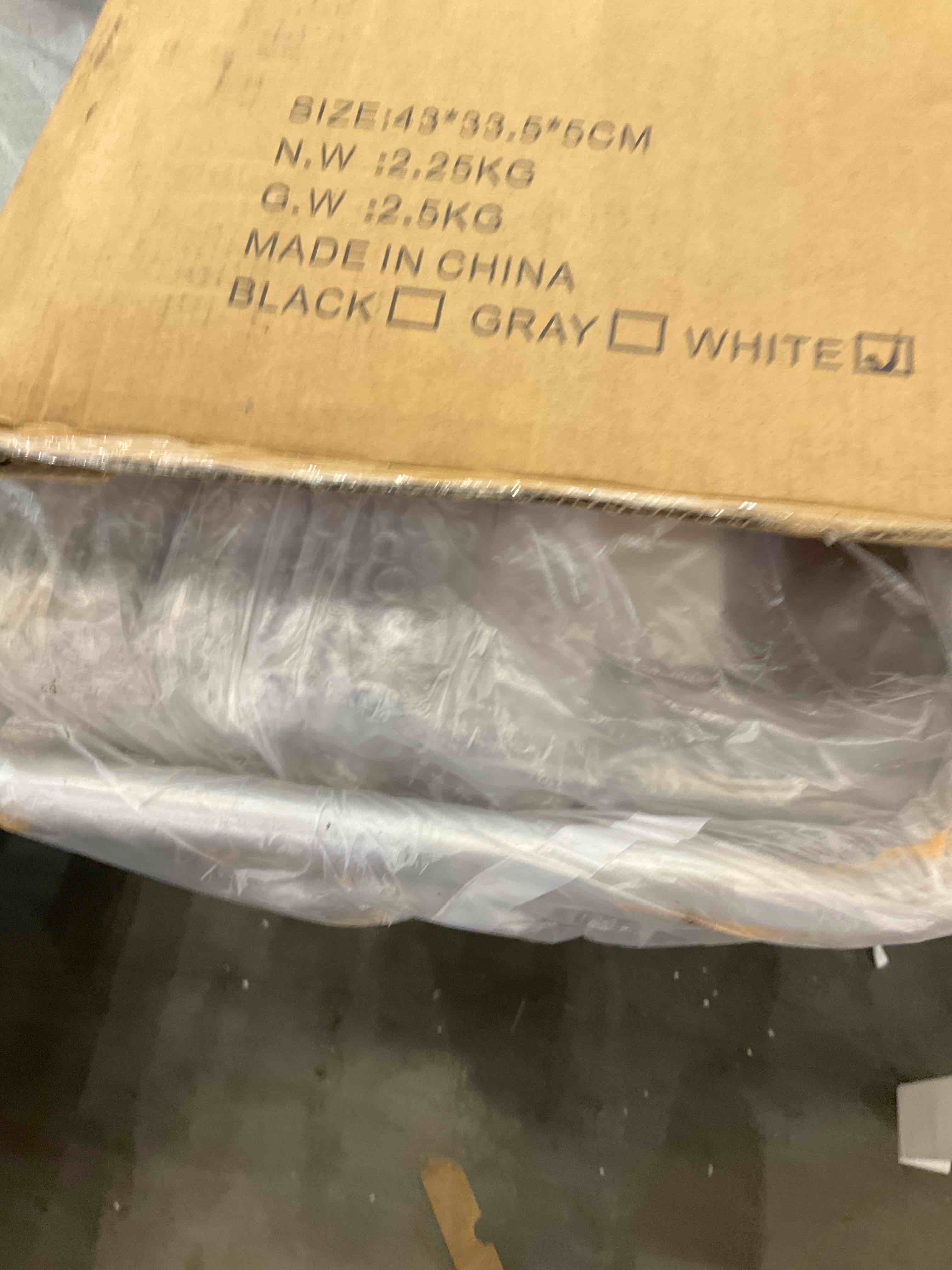 https://s3.amazonaws.com/lotting-images-prod/bidfta/EXS00718148_1702579472611.jpeg