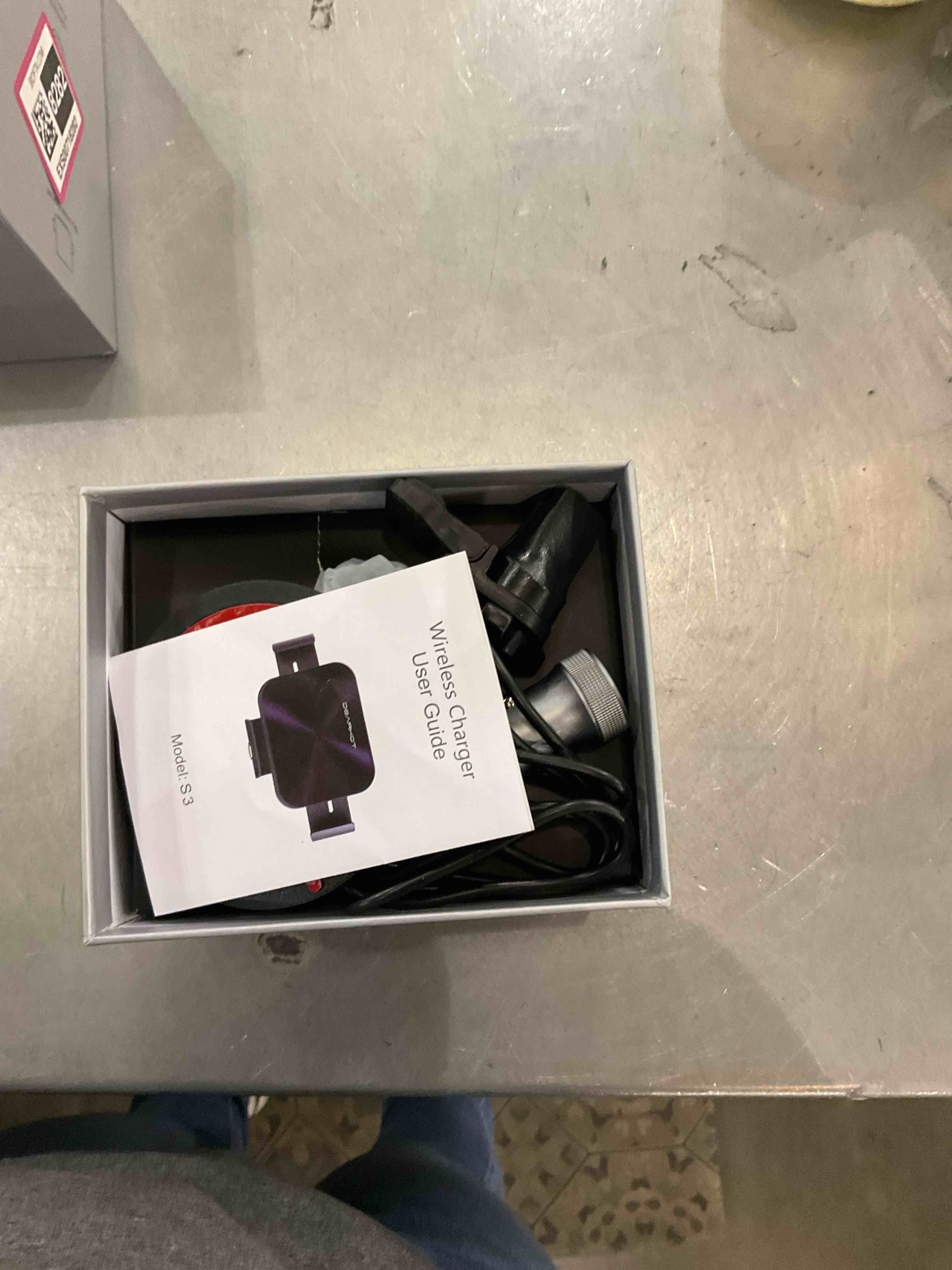 https://s3.amazonaws.com/lotting-images-prod/bidfta/EXS00718282_1702652518281.jpeg