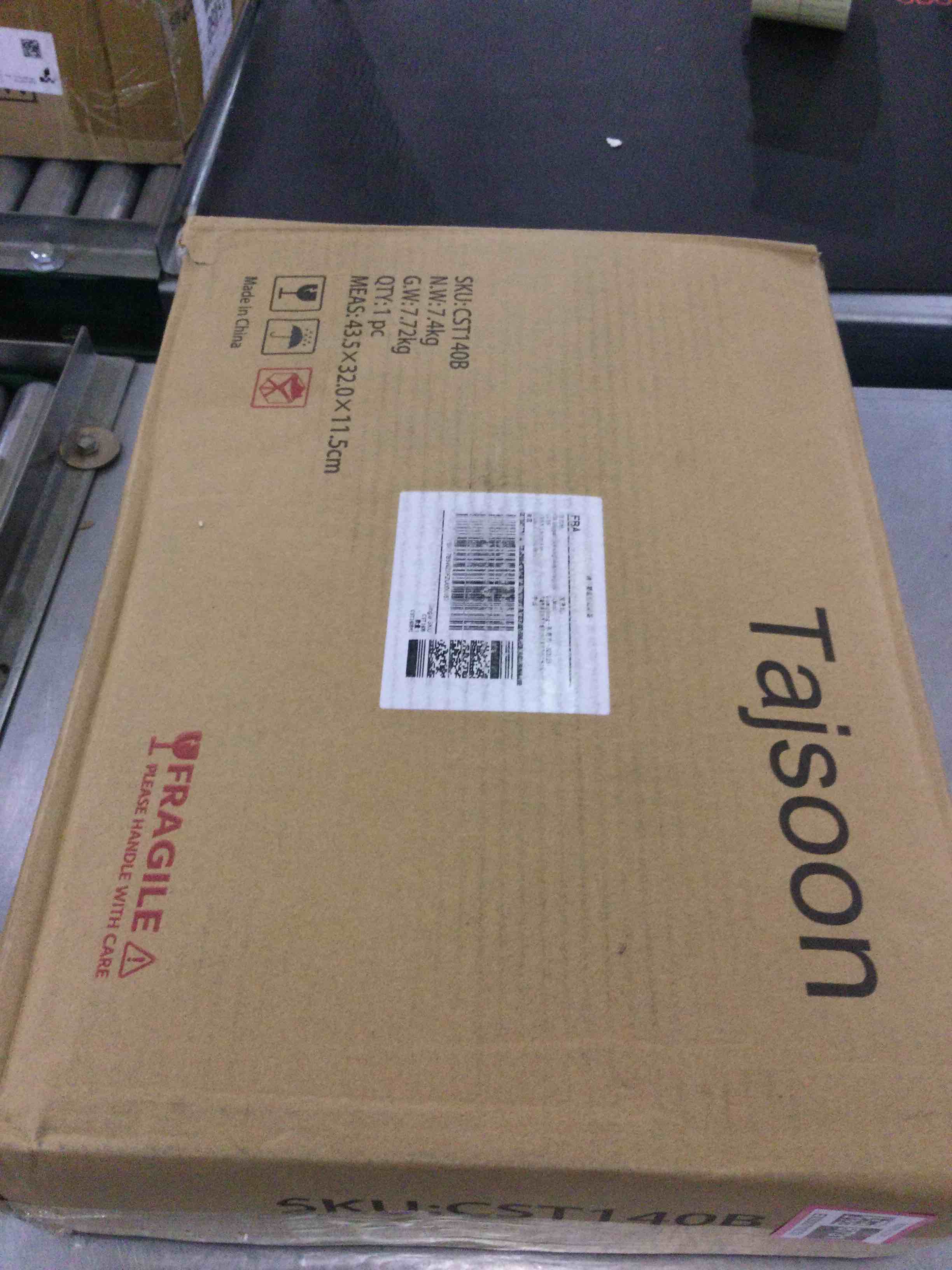 https://s3.amazonaws.com/lotting-images-prod/bidfta/EXS00718731_1702307140360.jpeg