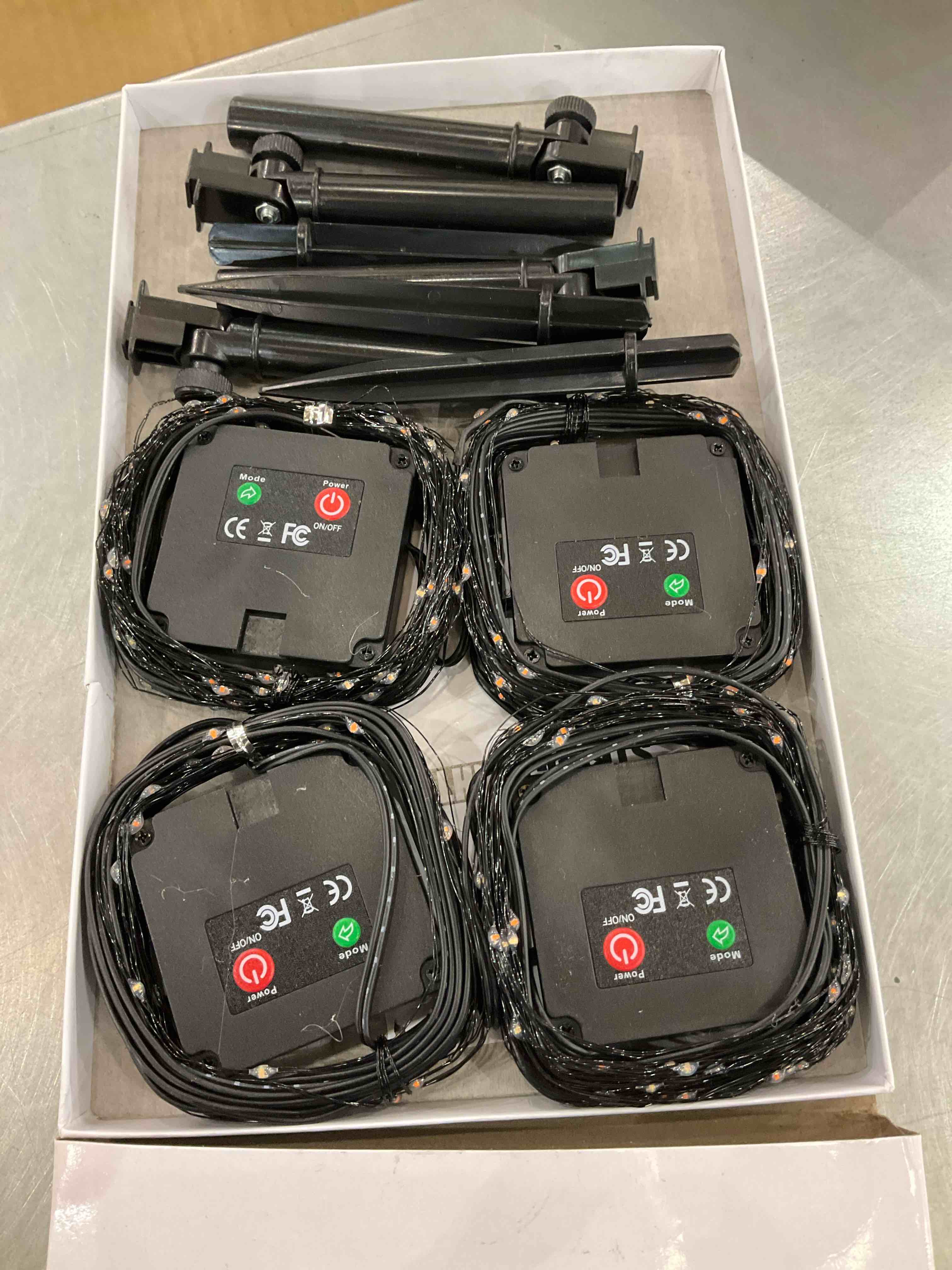 https://s3.amazonaws.com/lotting-images-prod/bidfta/EXS00719192_1702656159782.jpeg