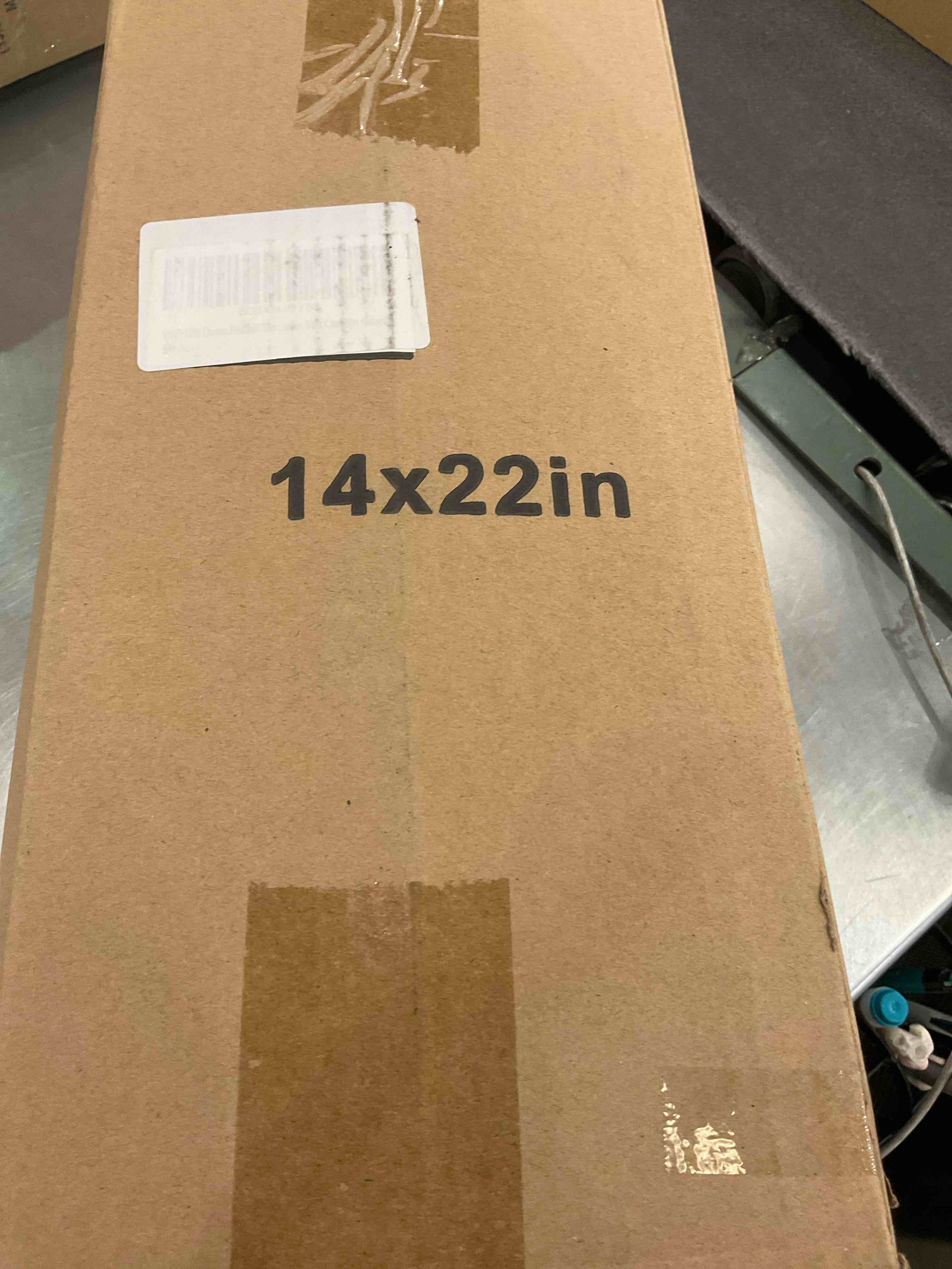 https://s3.amazonaws.com/lotting-images-prod/bidfta/EXS00719490_1703001637835.jpeg