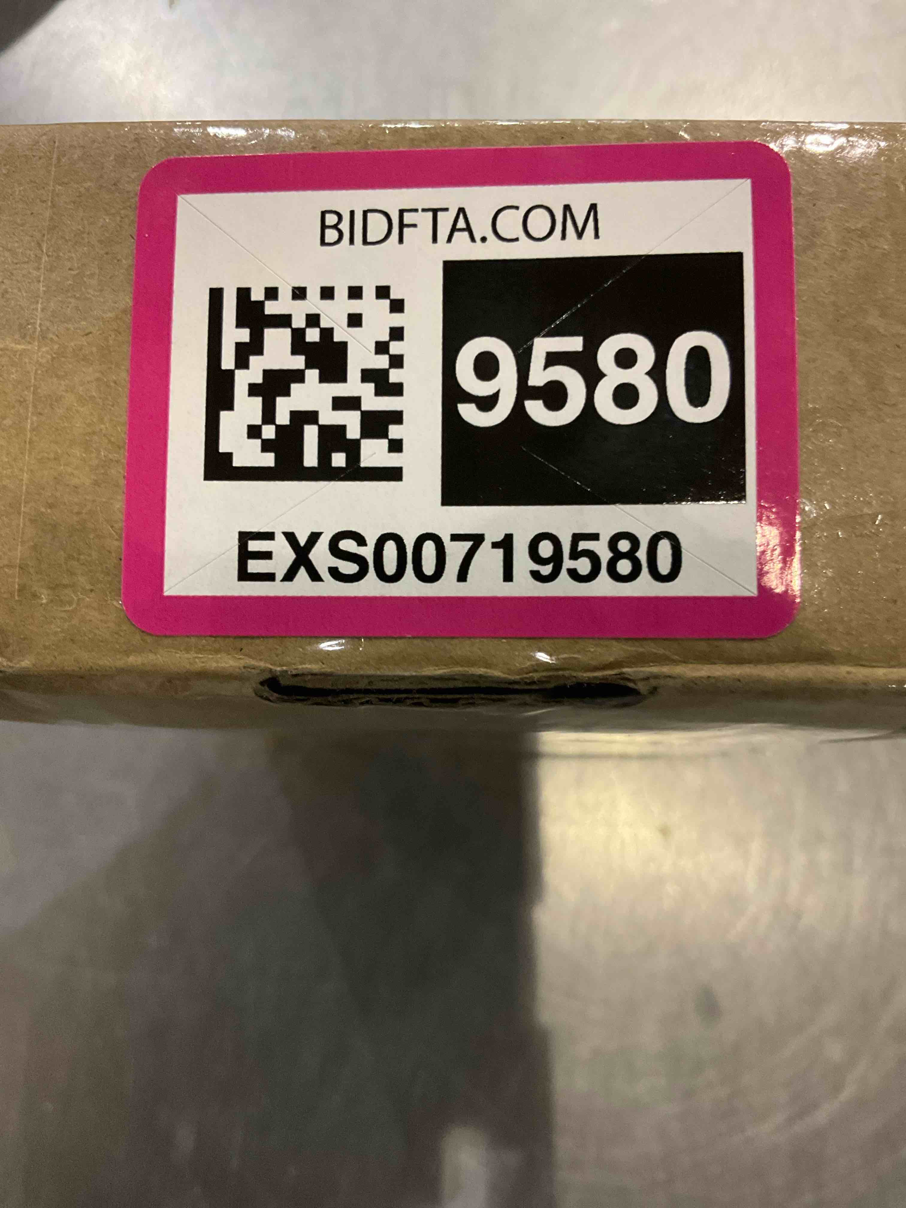 https://s3.amazonaws.com/lotting-images-prod/bidfta/EXS00719580_1702558174401.jpeg