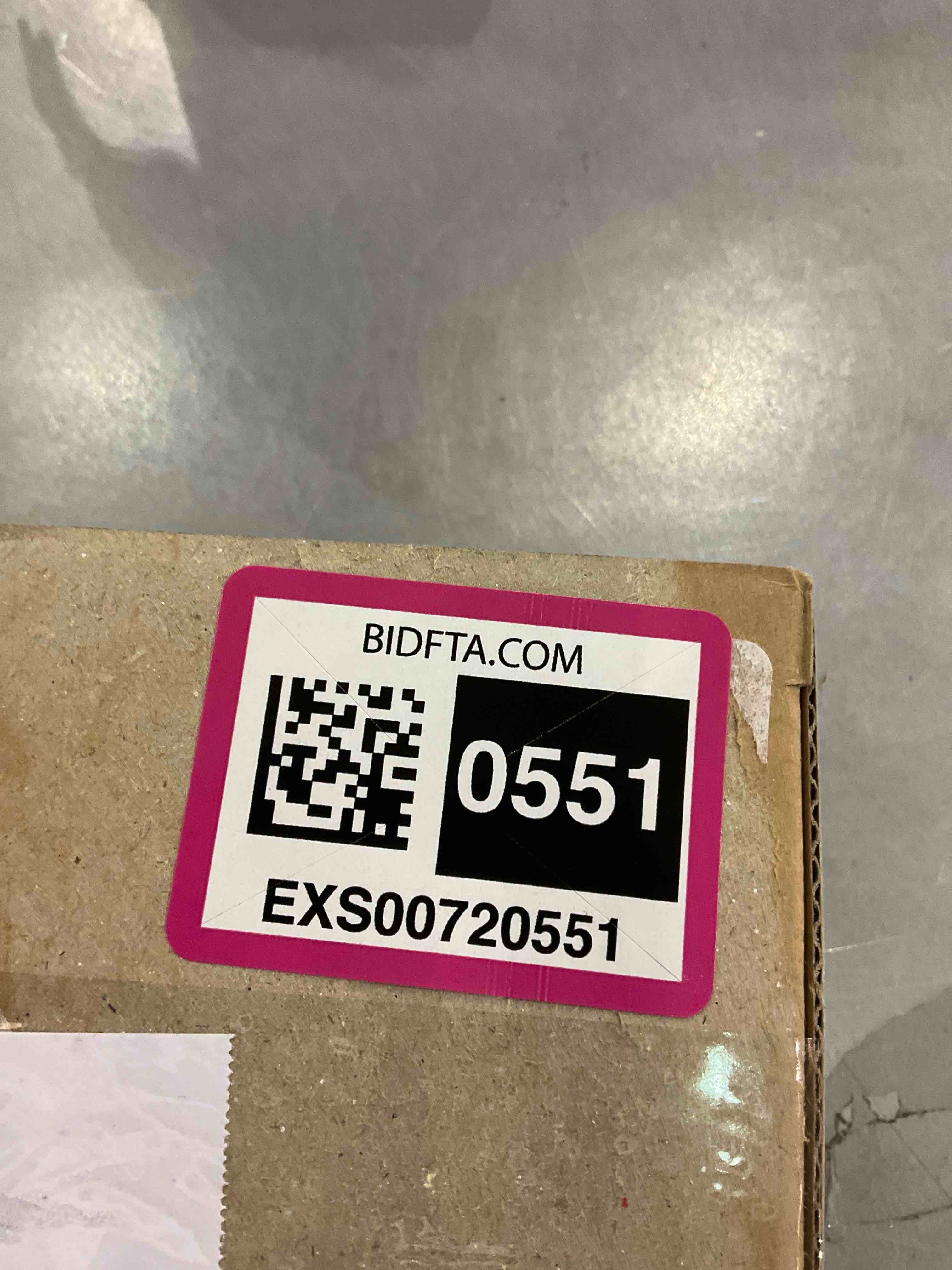 https://s3.amazonaws.com/lotting-images-prod/bidfta/EXS00720551_1703174274389.jpeg