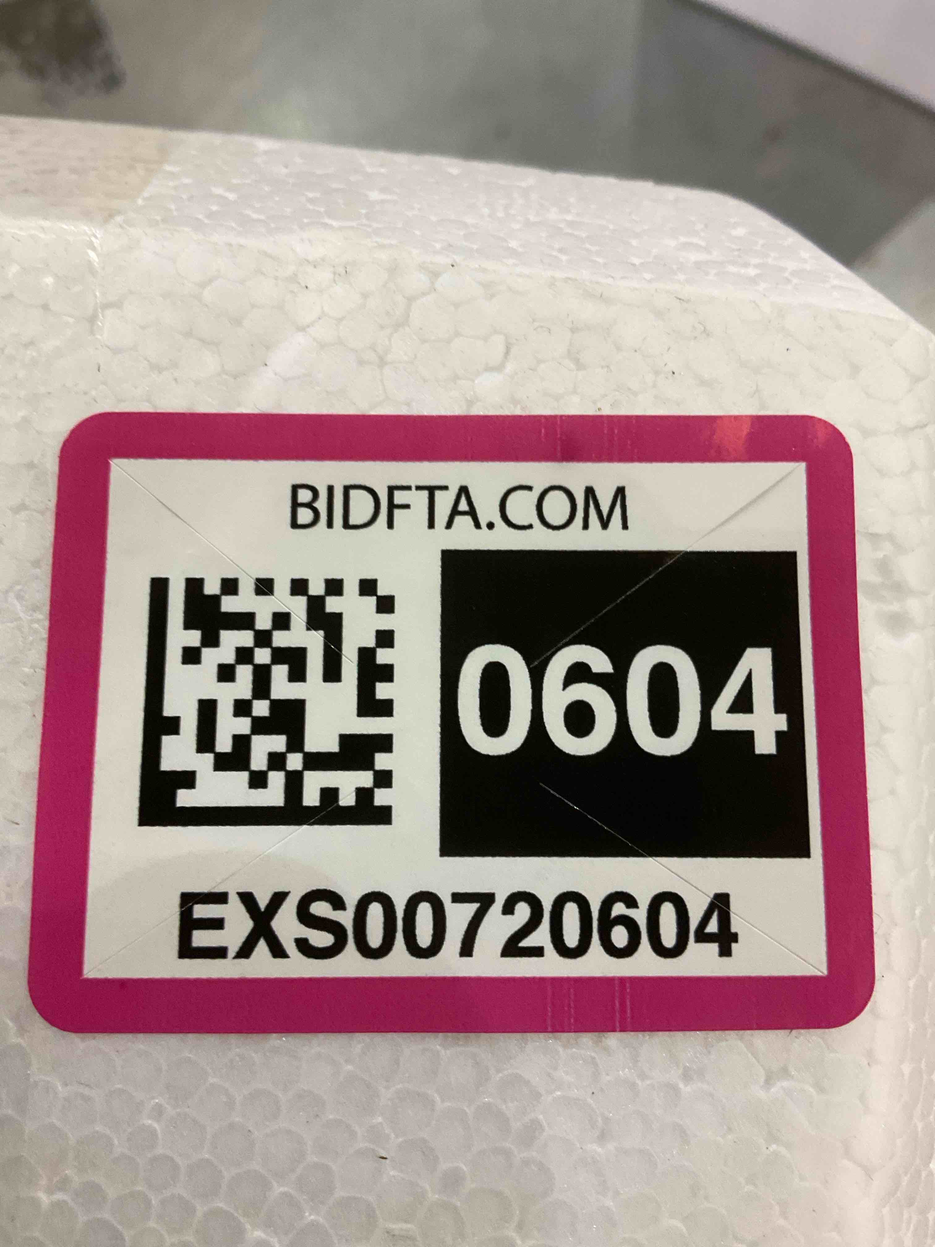 https://s3.amazonaws.com/lotting-images-prod/bidfta/EXS00720604_1703184933340.jpeg