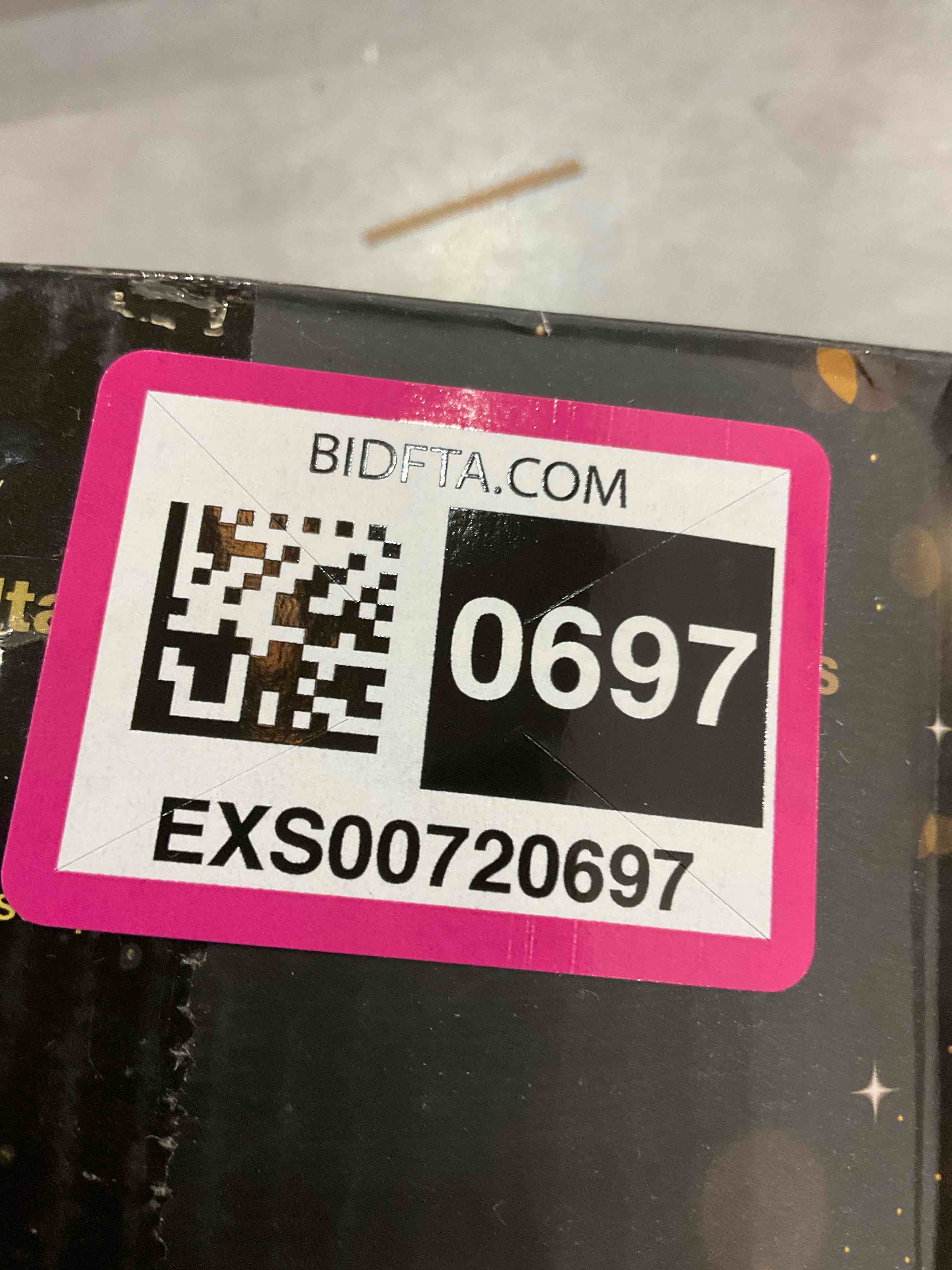https://s3.amazonaws.com/lotting-images-prod/bidfta/EXS00720697_1703270428965.jpeg