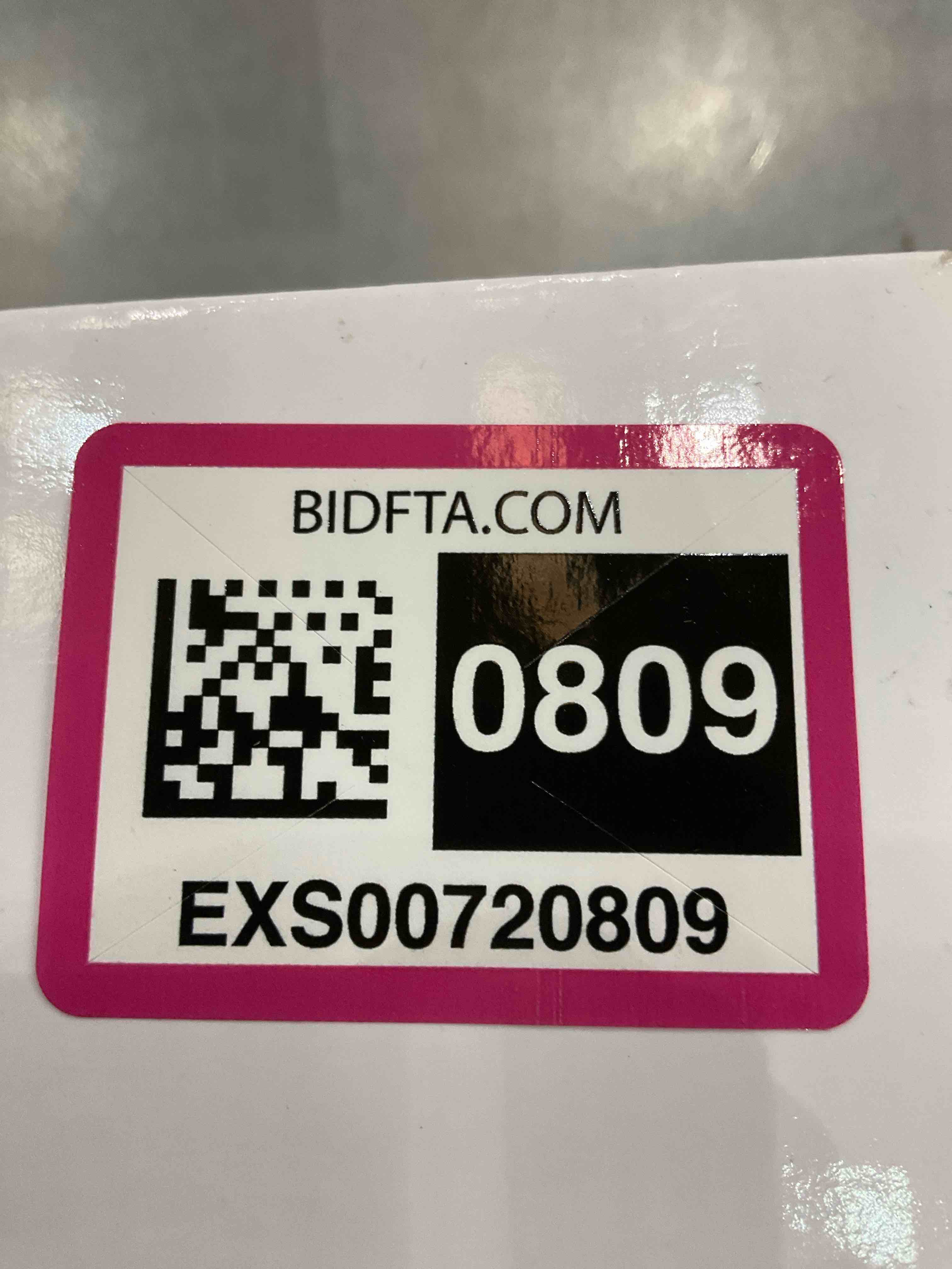 https://s3.amazonaws.com/lotting-images-prod/bidfta/EXS00720809_1703696040430.jpeg
