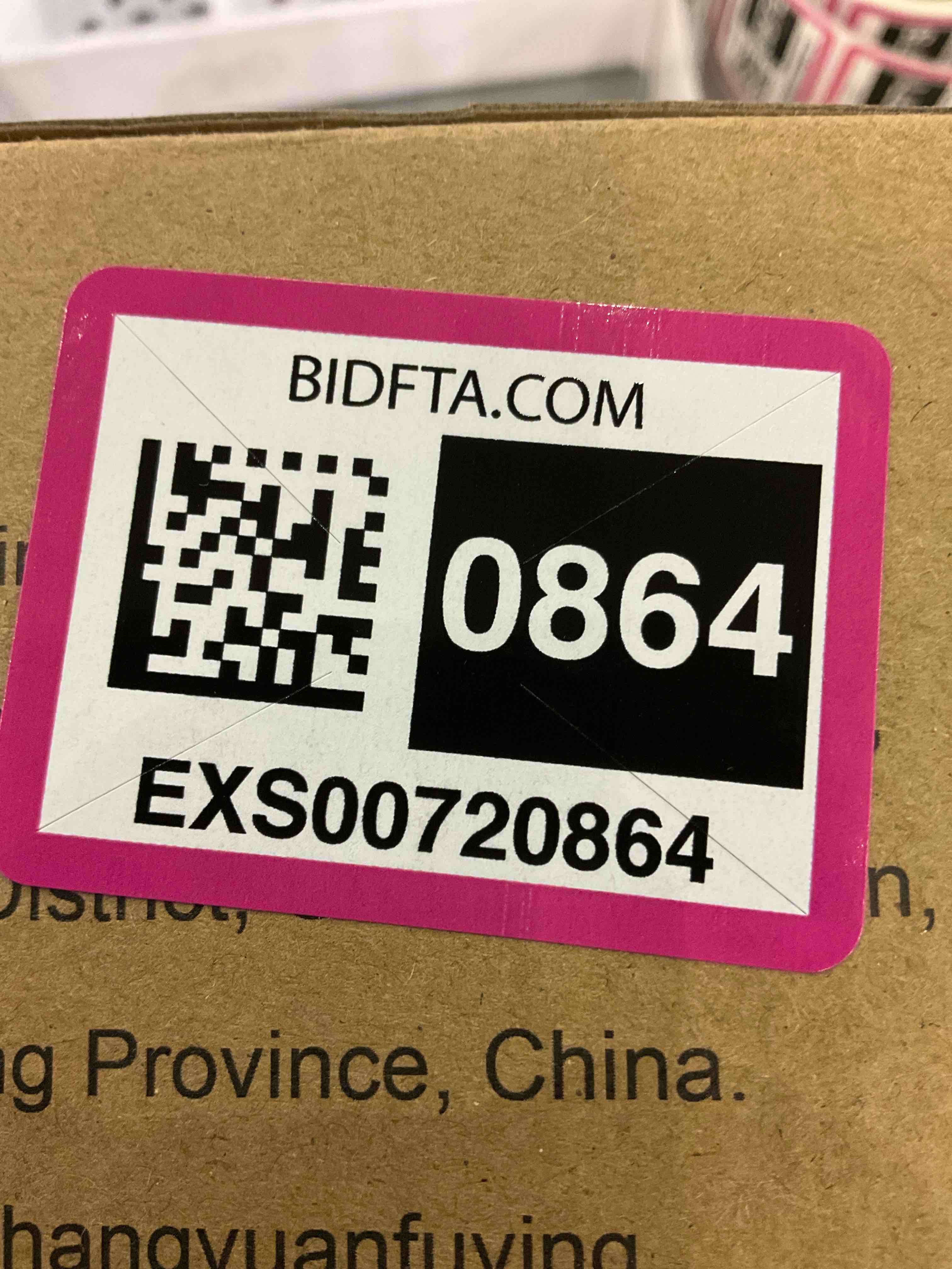 https://s3.amazonaws.com/lotting-images-prod/bidfta/EXS00720864_1703767314707.jpeg