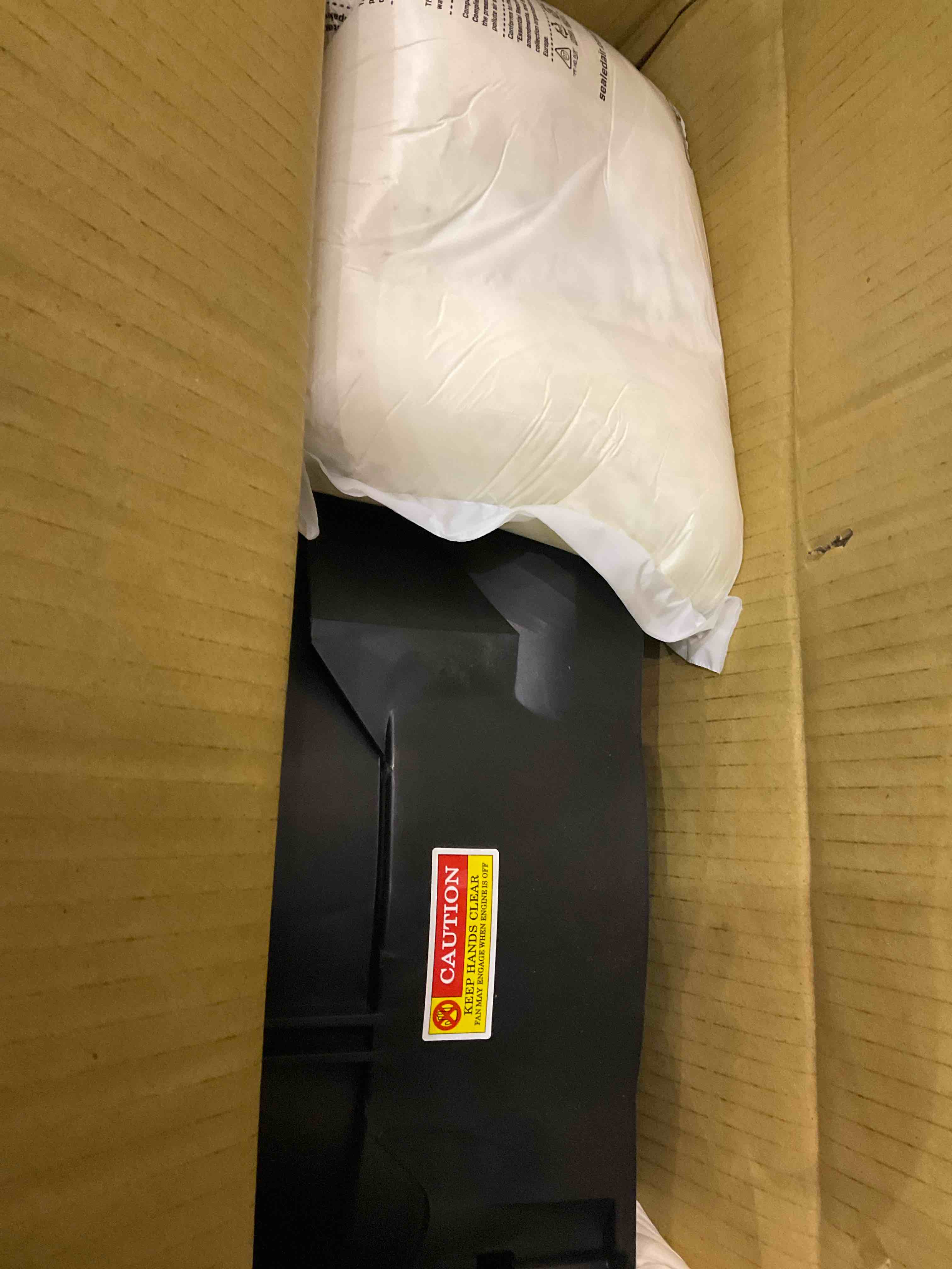 https://s3.amazonaws.com/lotting-images-prod/bidfta/EXS00720984_1704201111550.jpeg