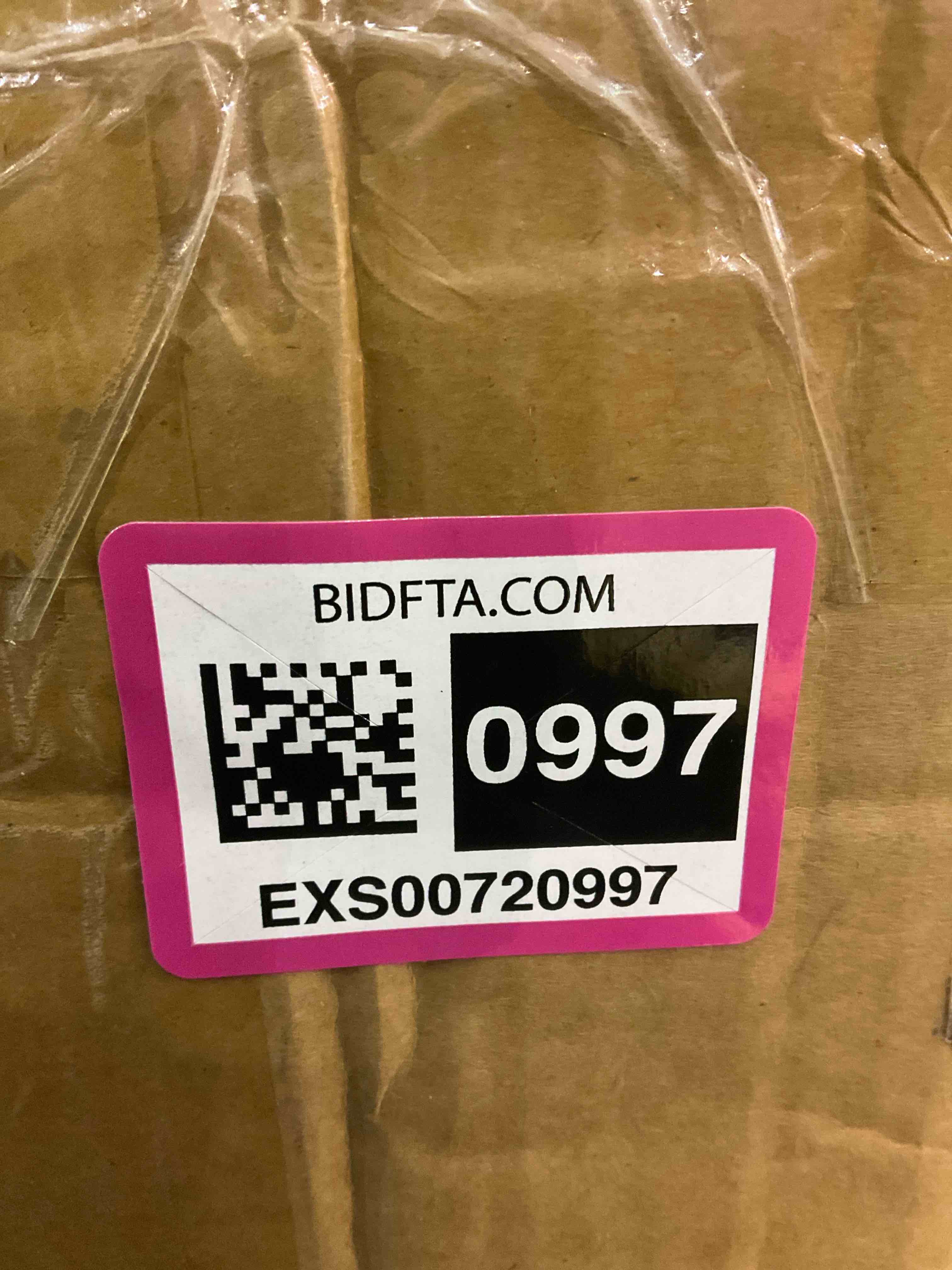 https://s3.amazonaws.com/lotting-images-prod/bidfta/EXS00720997_1704205917292.jpeg