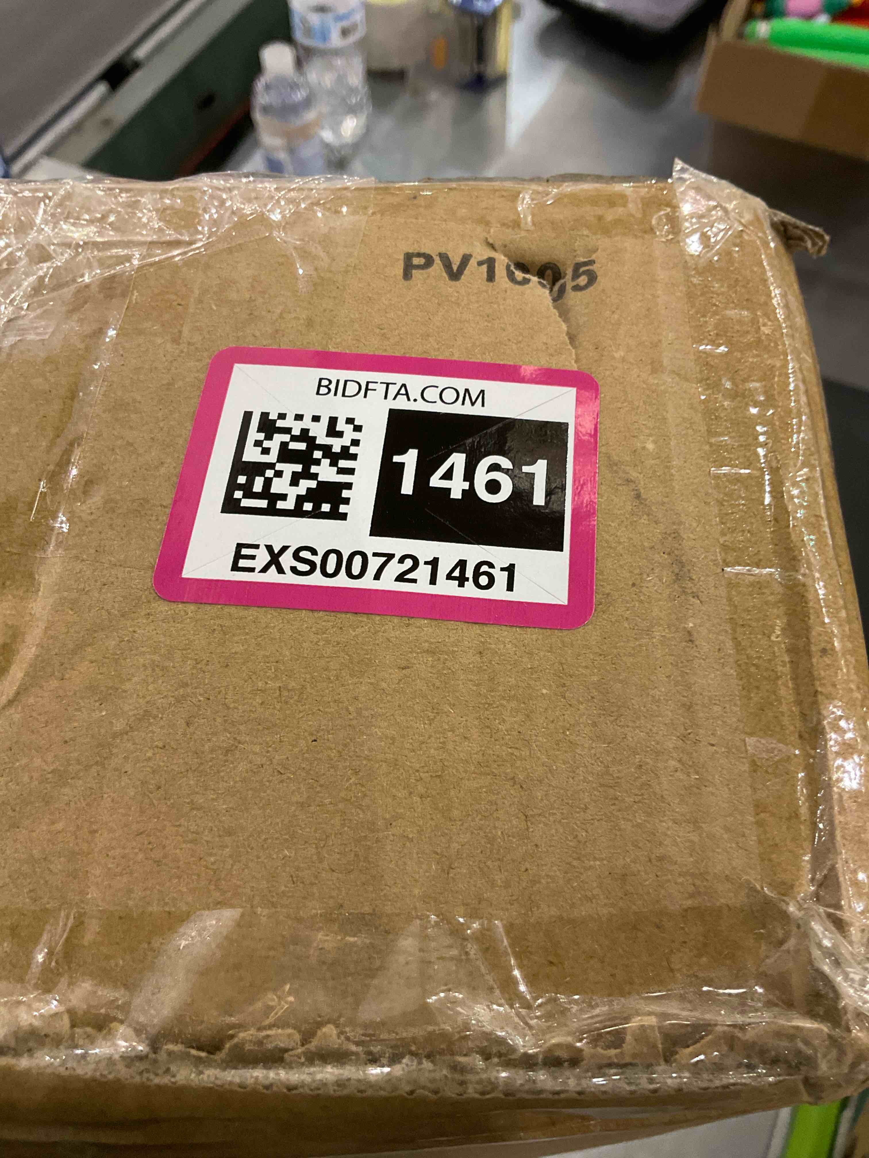 https://s3.amazonaws.com/lotting-images-prod/bidfta/EXS00721461_1705085442785.jpeg