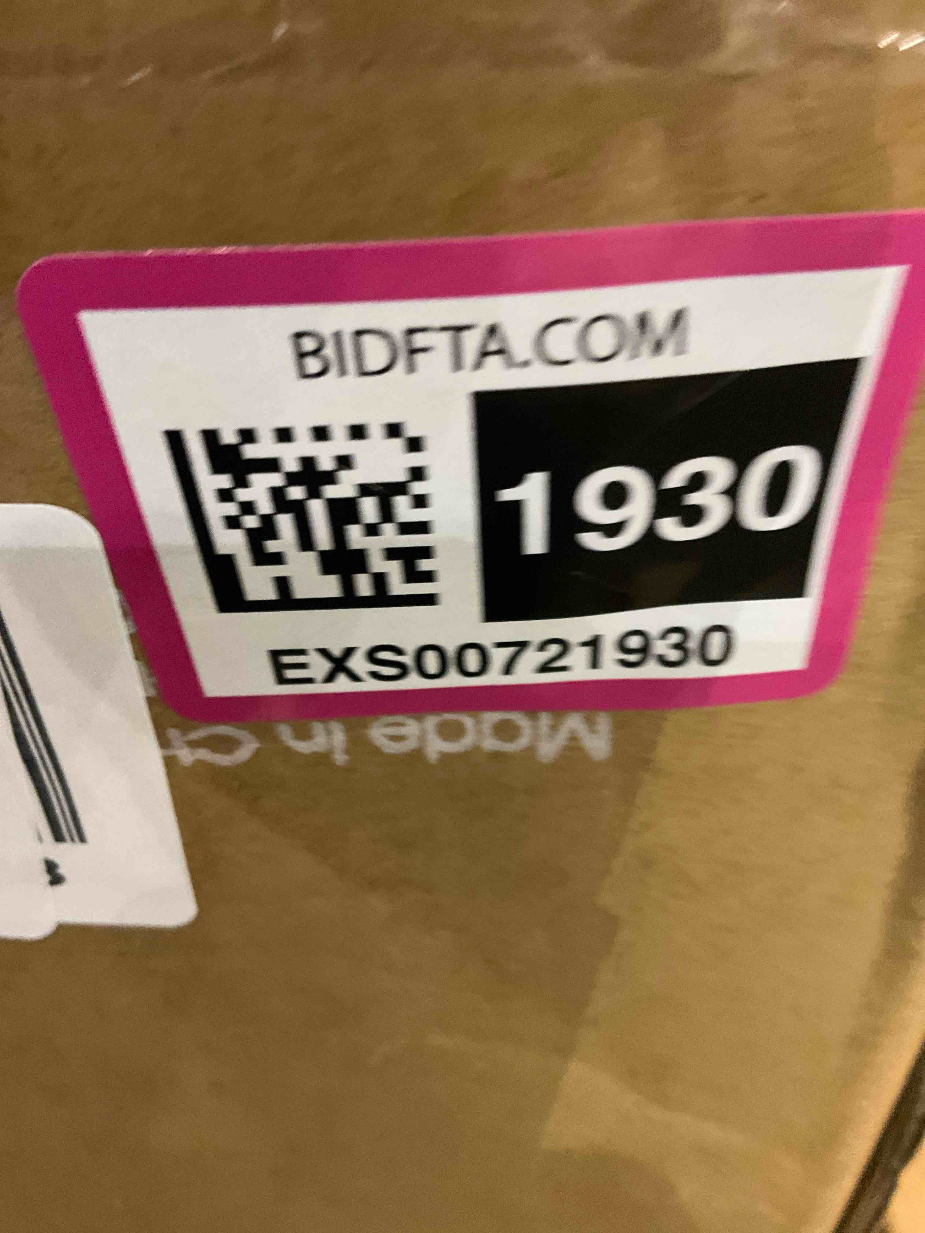 https://s3.amazonaws.com/lotting-images-prod/bidfta/EXS00721930_1706207527549.jpeg