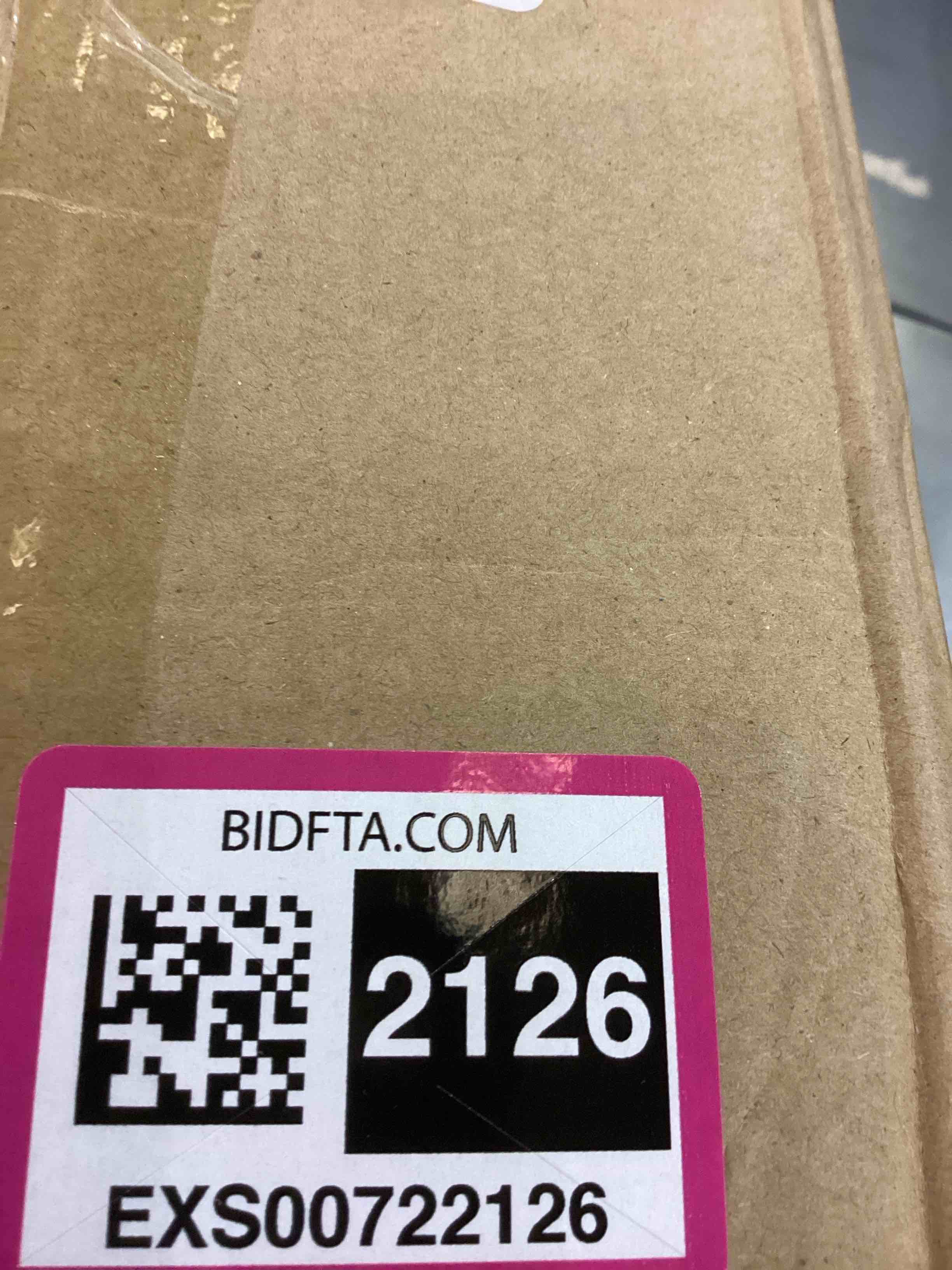 https://s3.amazonaws.com/lotting-images-prod/bidfta/EXS00722126_1703787286099.jpeg