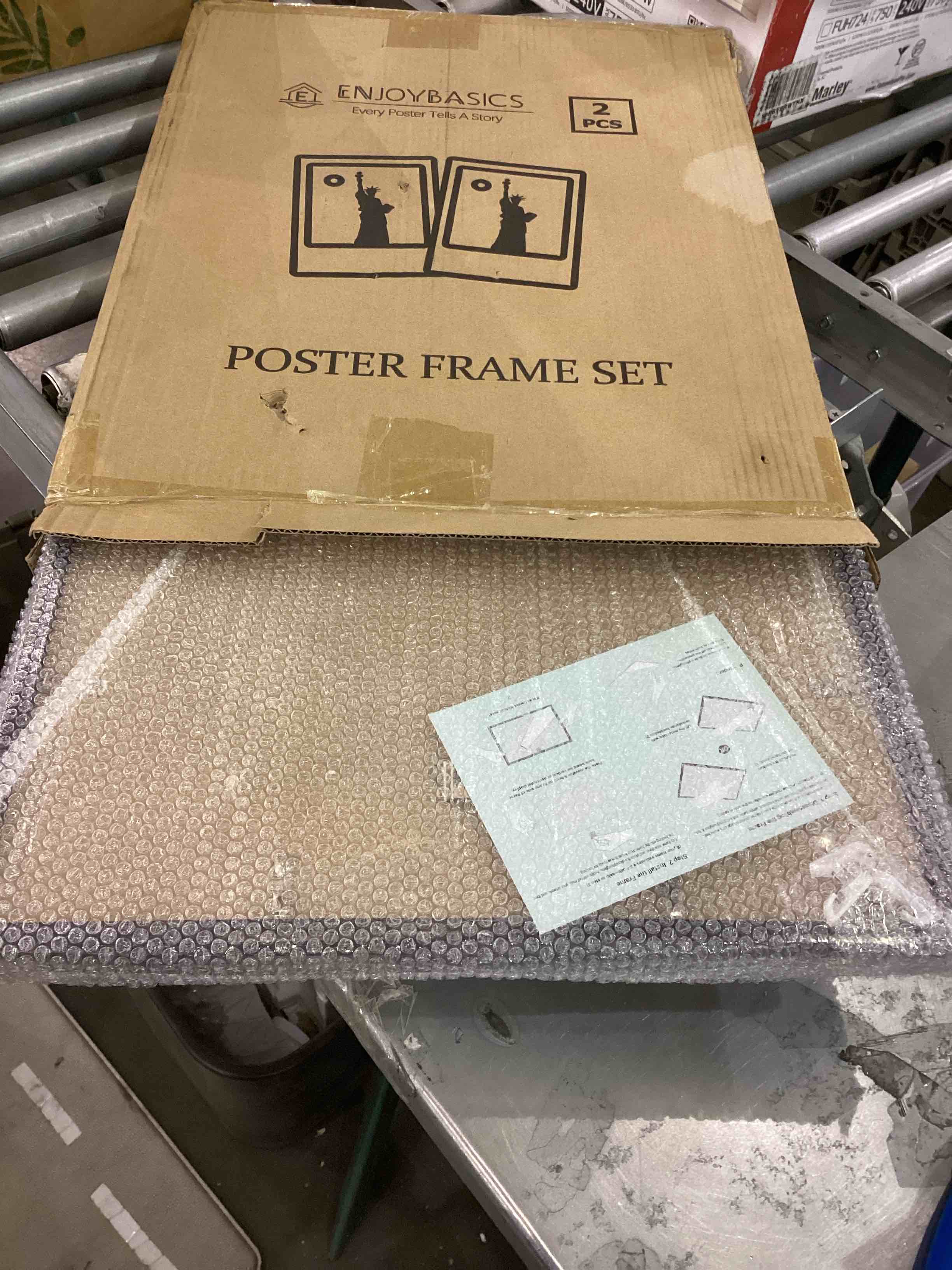 https://s3.amazonaws.com/lotting-images-prod/bidfta/EXS00722150_1703792245089.jpeg