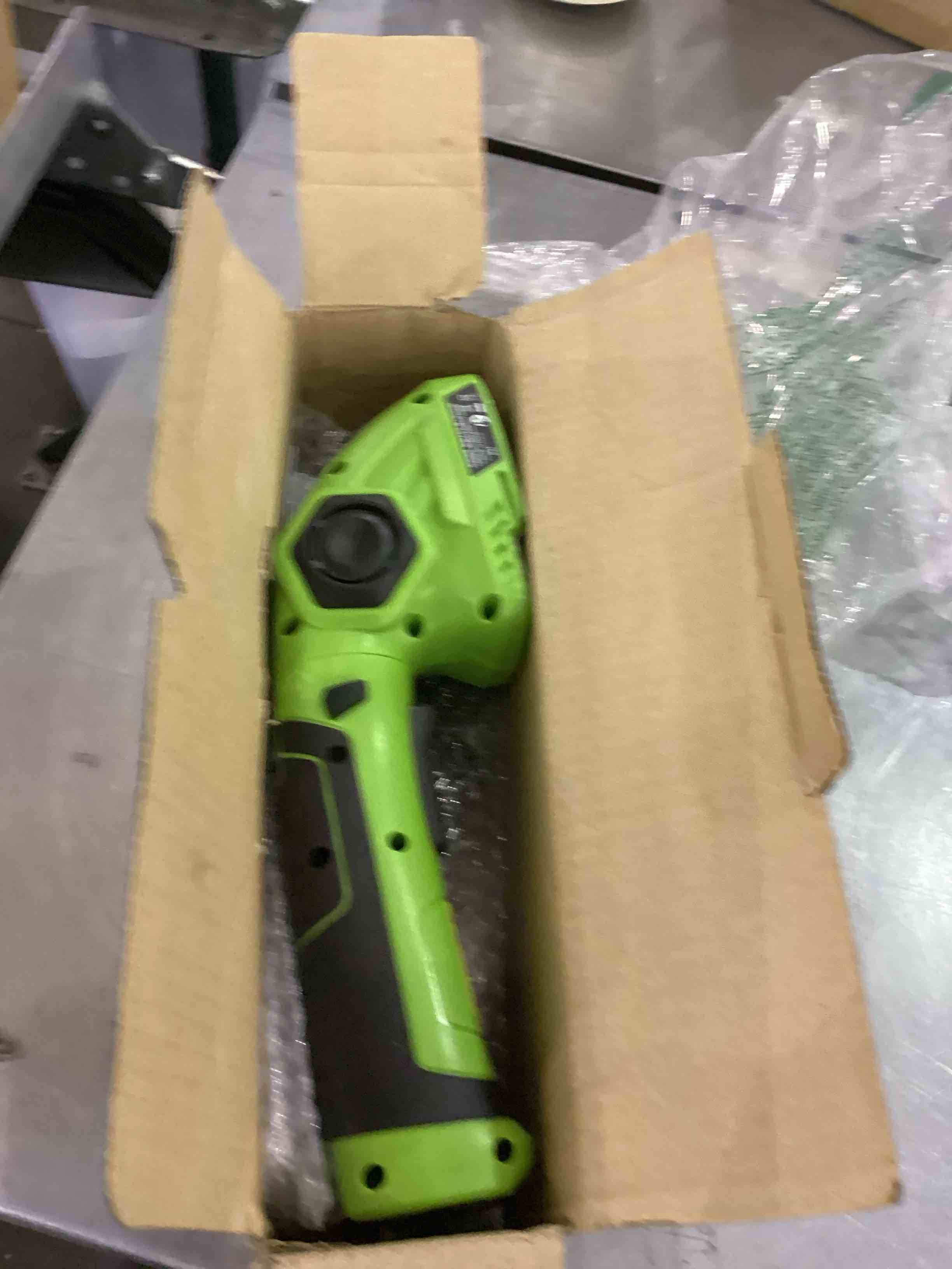 https://s3.amazonaws.com/lotting-images-prod/bidfta/EXS00722305_1703872314000.jpeg