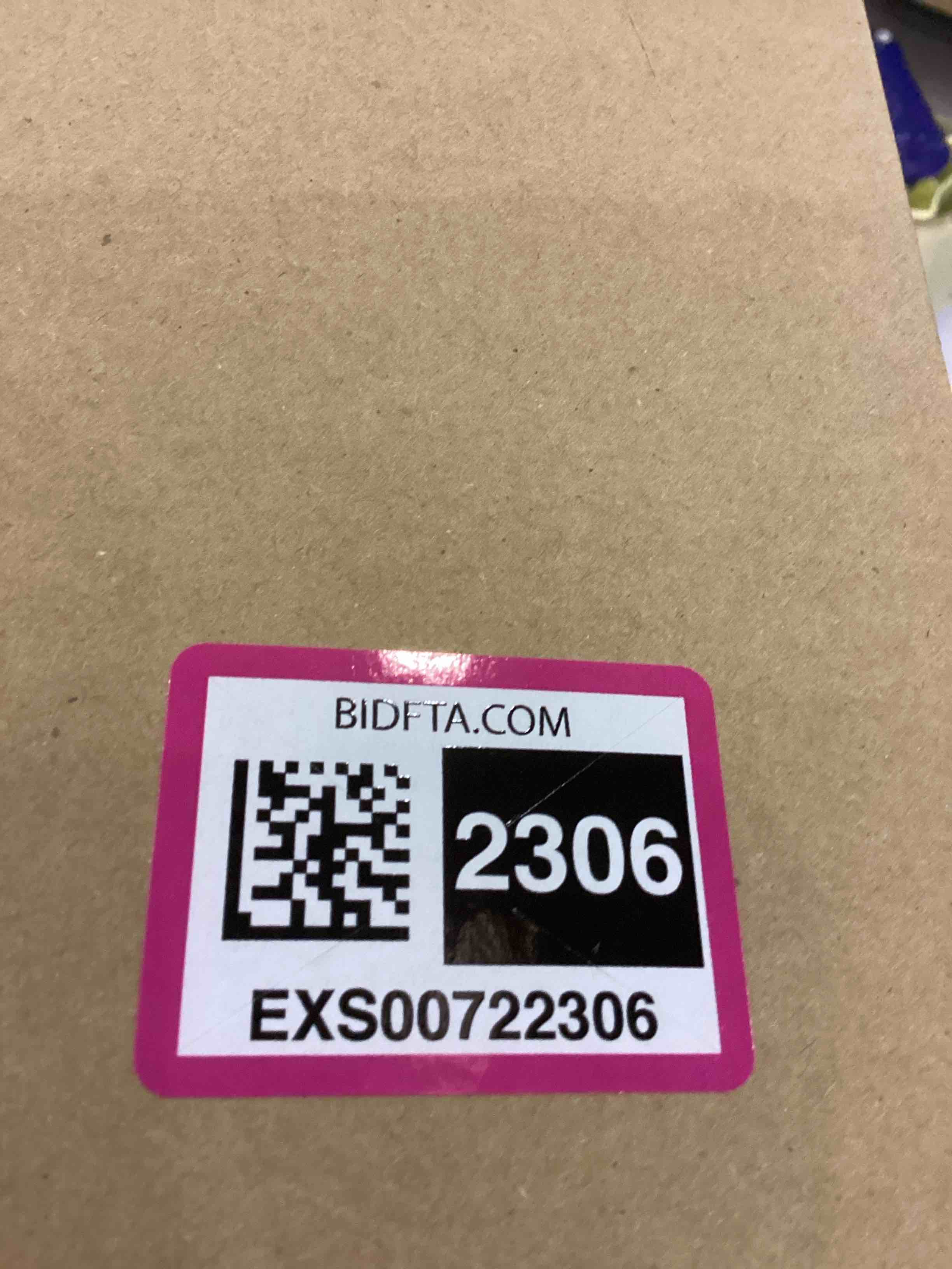 https://s3.amazonaws.com/lotting-images-prod/bidfta/EXS00722306_1703872464263.jpeg