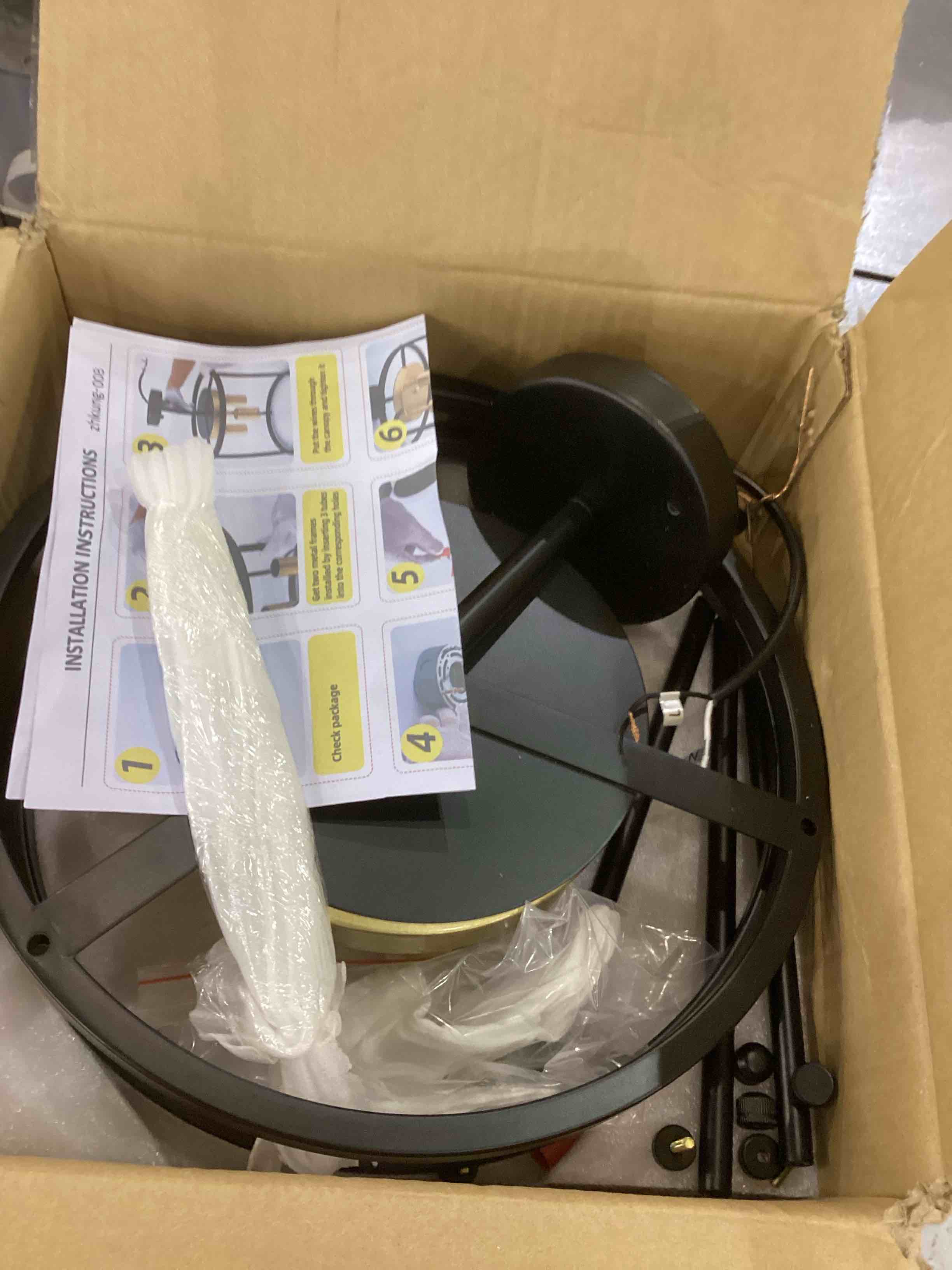 https://s3.amazonaws.com/lotting-images-prod/bidfta/EXS00722349_1703879830072.jpeg