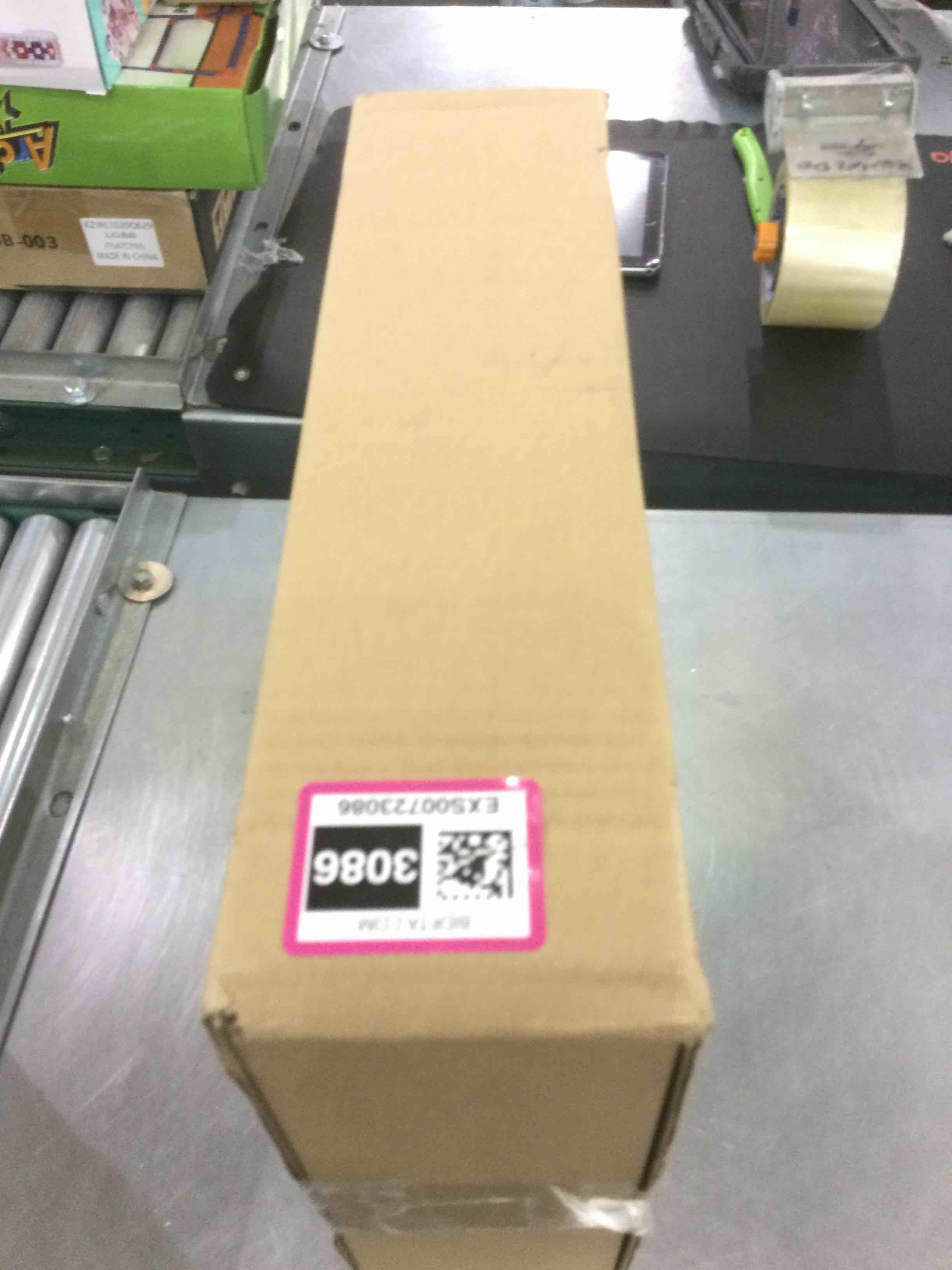 https://s3.amazonaws.com/lotting-images-prod/bidfta/EXS00723086_1704300598335.jpeg