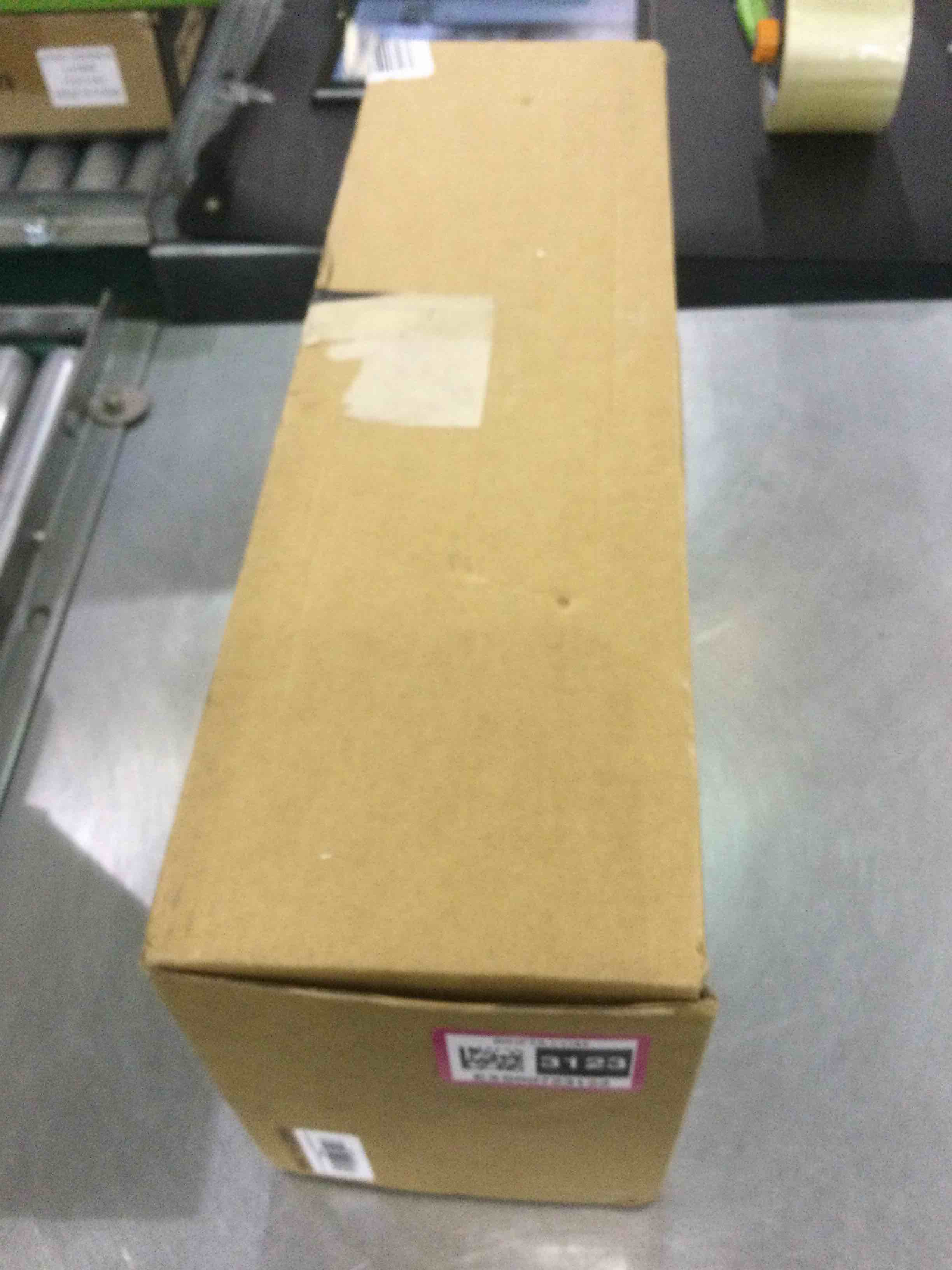 https://s3.amazonaws.com/lotting-images-prod/bidfta/EXS00723123_1704300791697.jpeg