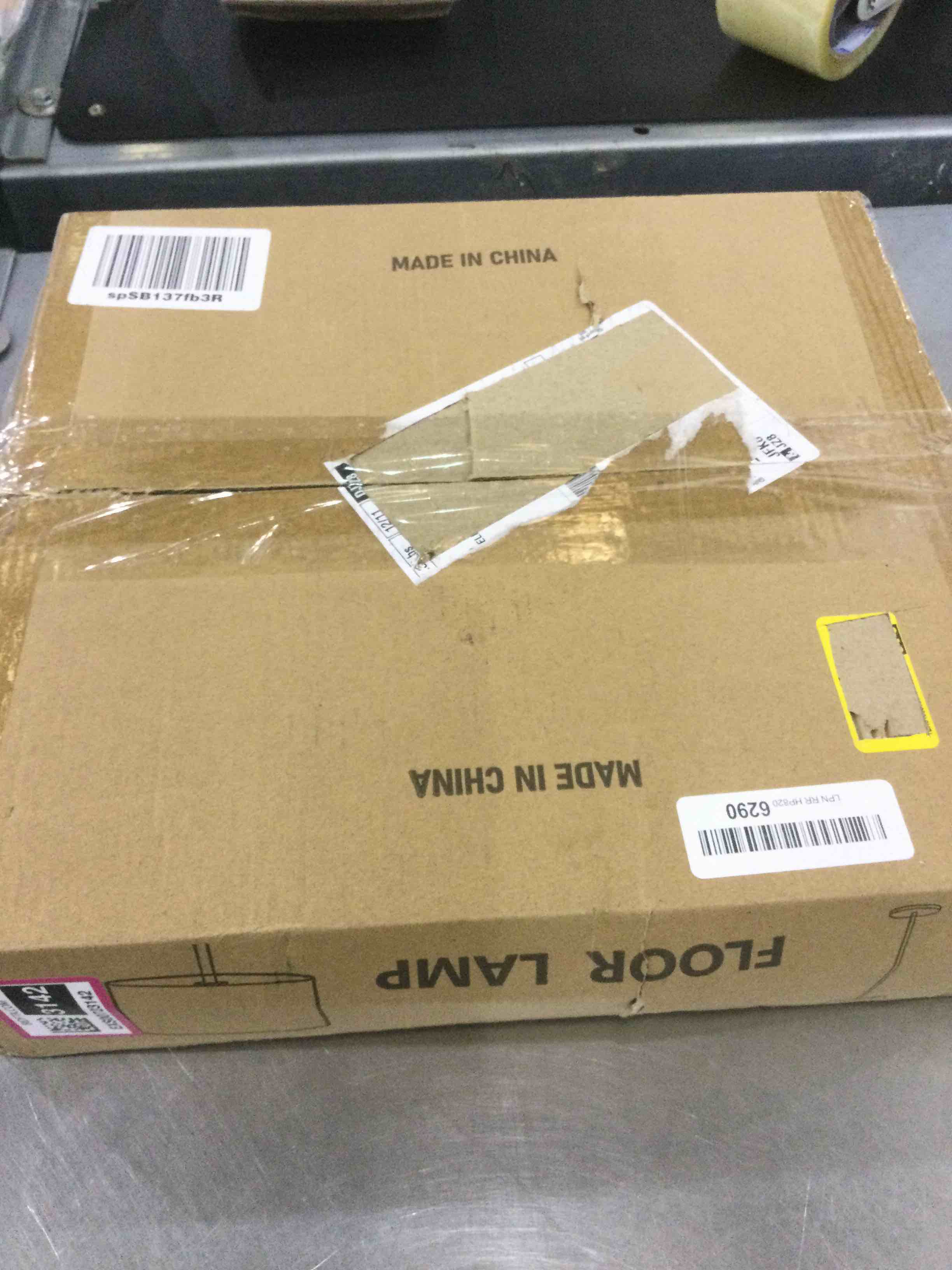 https://s3.amazonaws.com/lotting-images-prod/bidfta/EXS00723142_1704307105189.jpeg