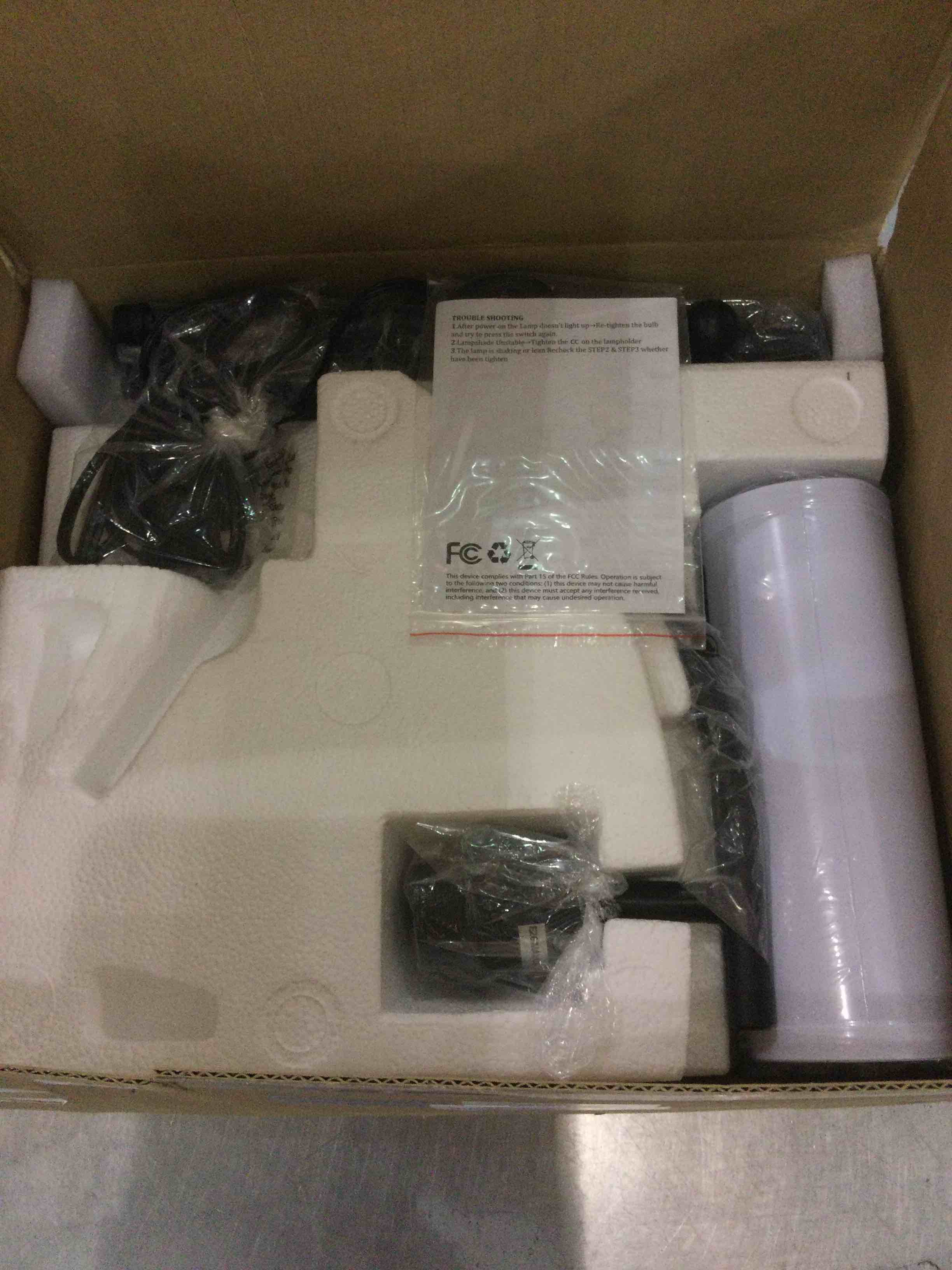 https://s3.amazonaws.com/lotting-images-prod/bidfta/EXS00723240_1704385603904.jpeg