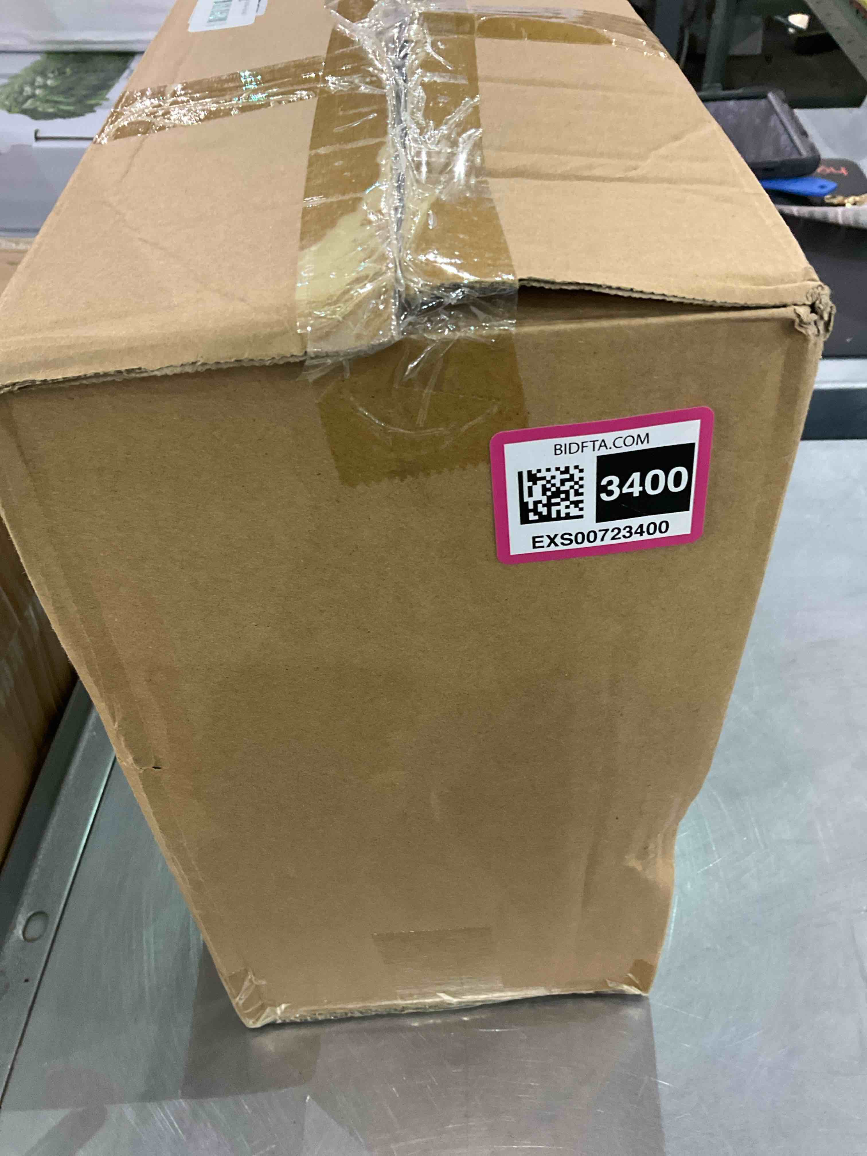 https://s3.amazonaws.com/lotting-images-prod/bidfta/EXS00723400_1704716967125.jpeg