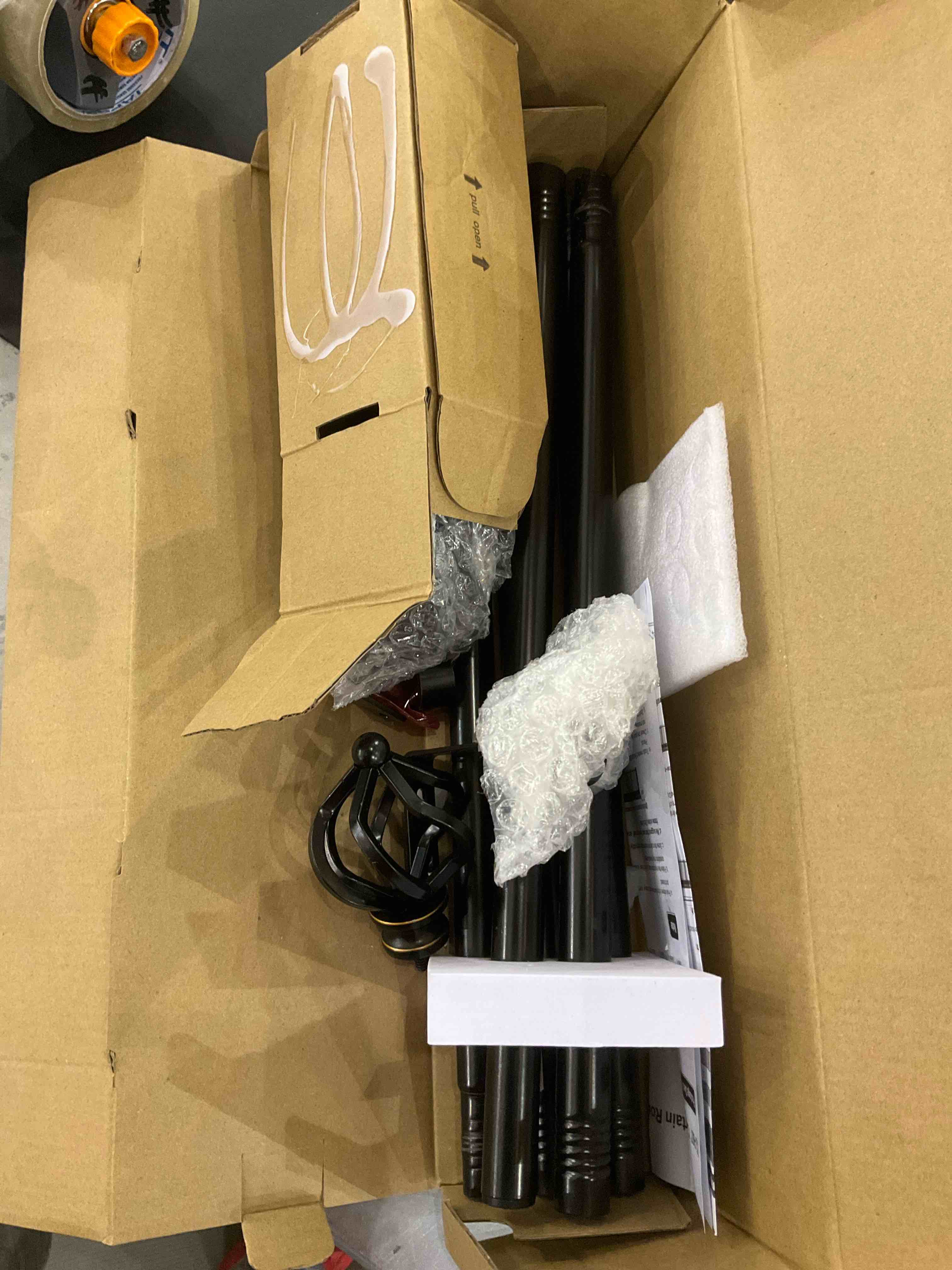 https://s3.amazonaws.com/lotting-images-prod/bidfta/EXS00723577_1703175622700.jpeg