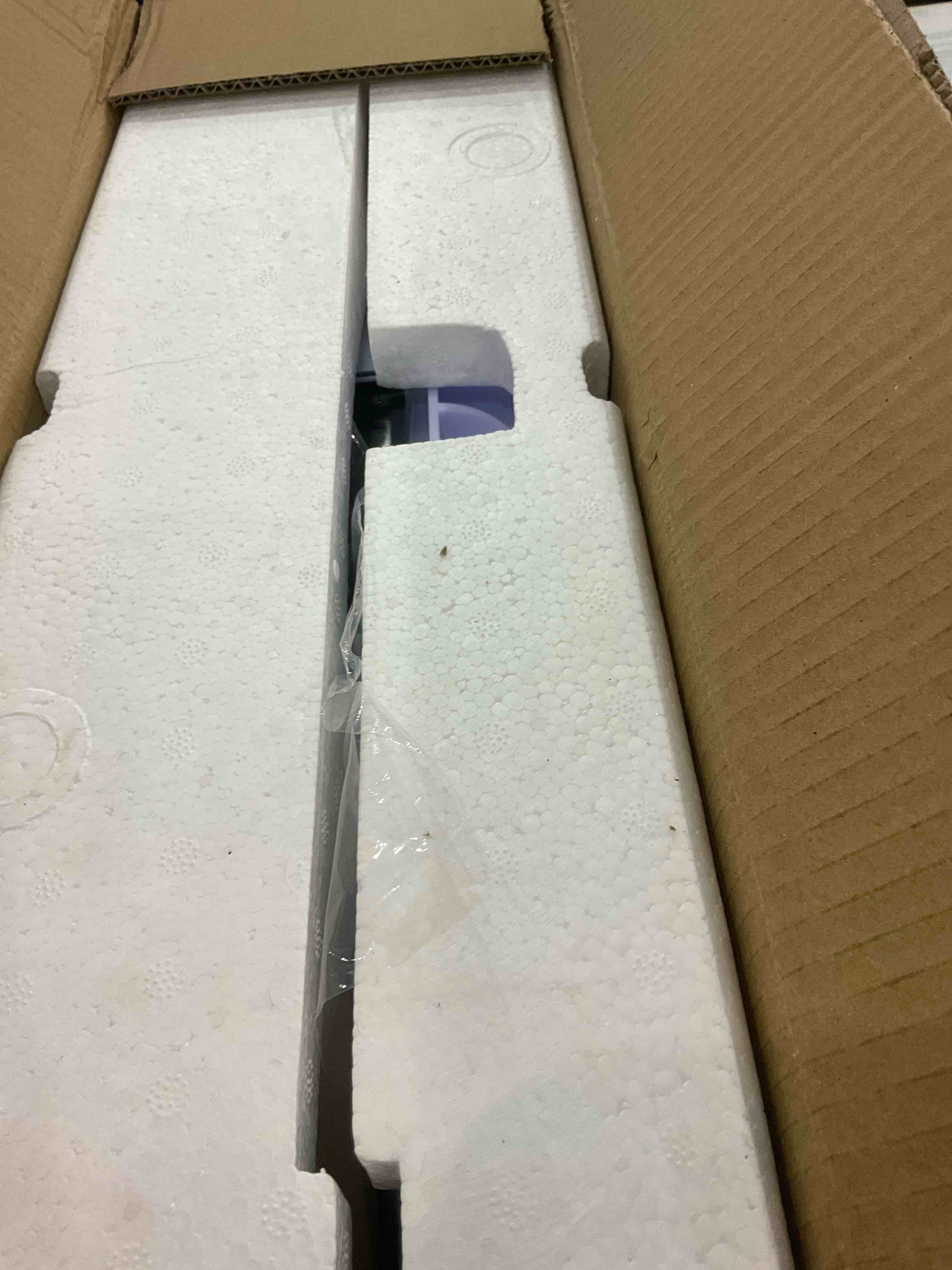 https://s3.amazonaws.com/lotting-images-prod/bidfta/EXS00723914_1704202110184.jpeg