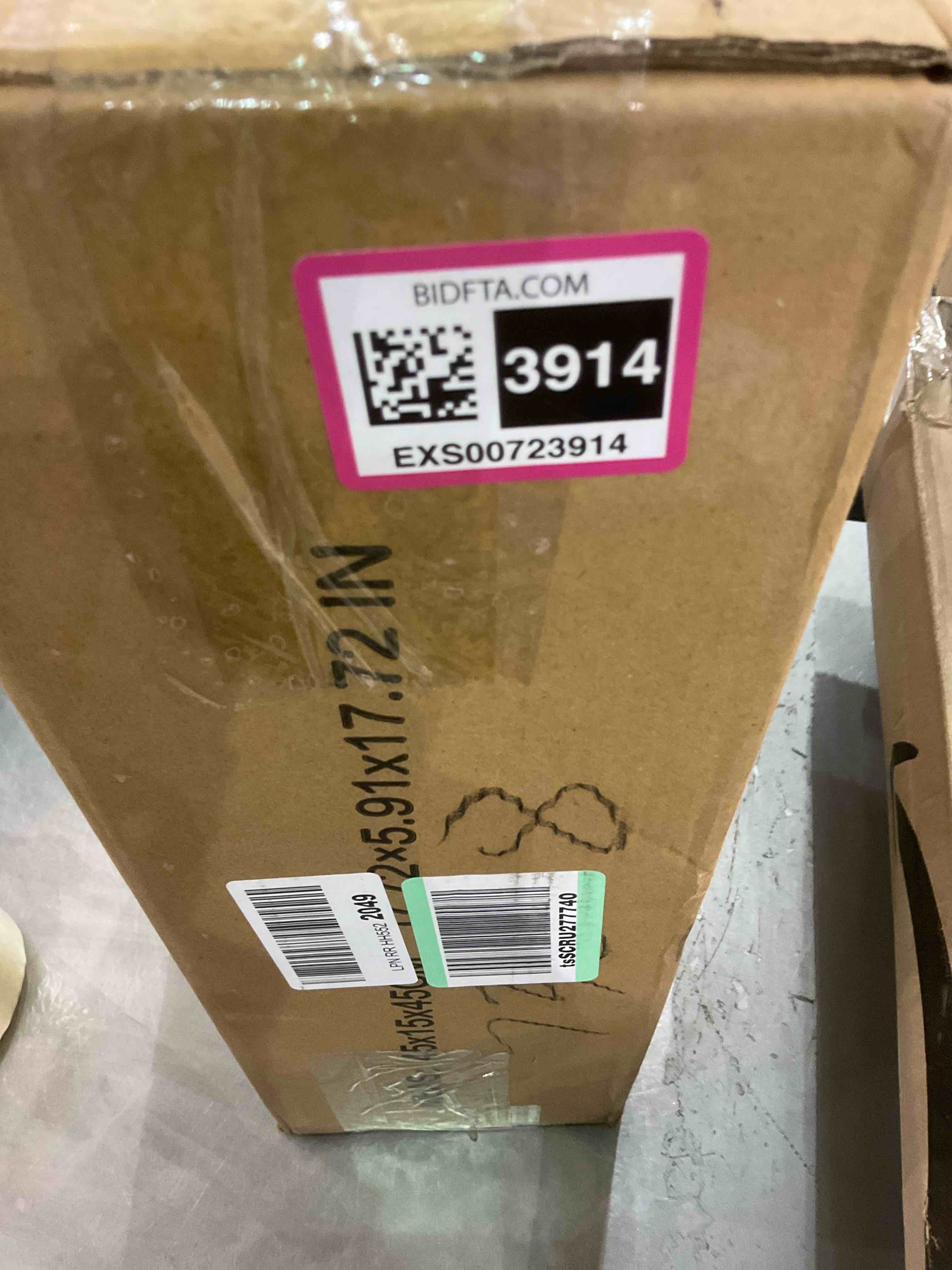 https://s3.amazonaws.com/lotting-images-prod/bidfta/EXS00723914_1704202178806.jpeg