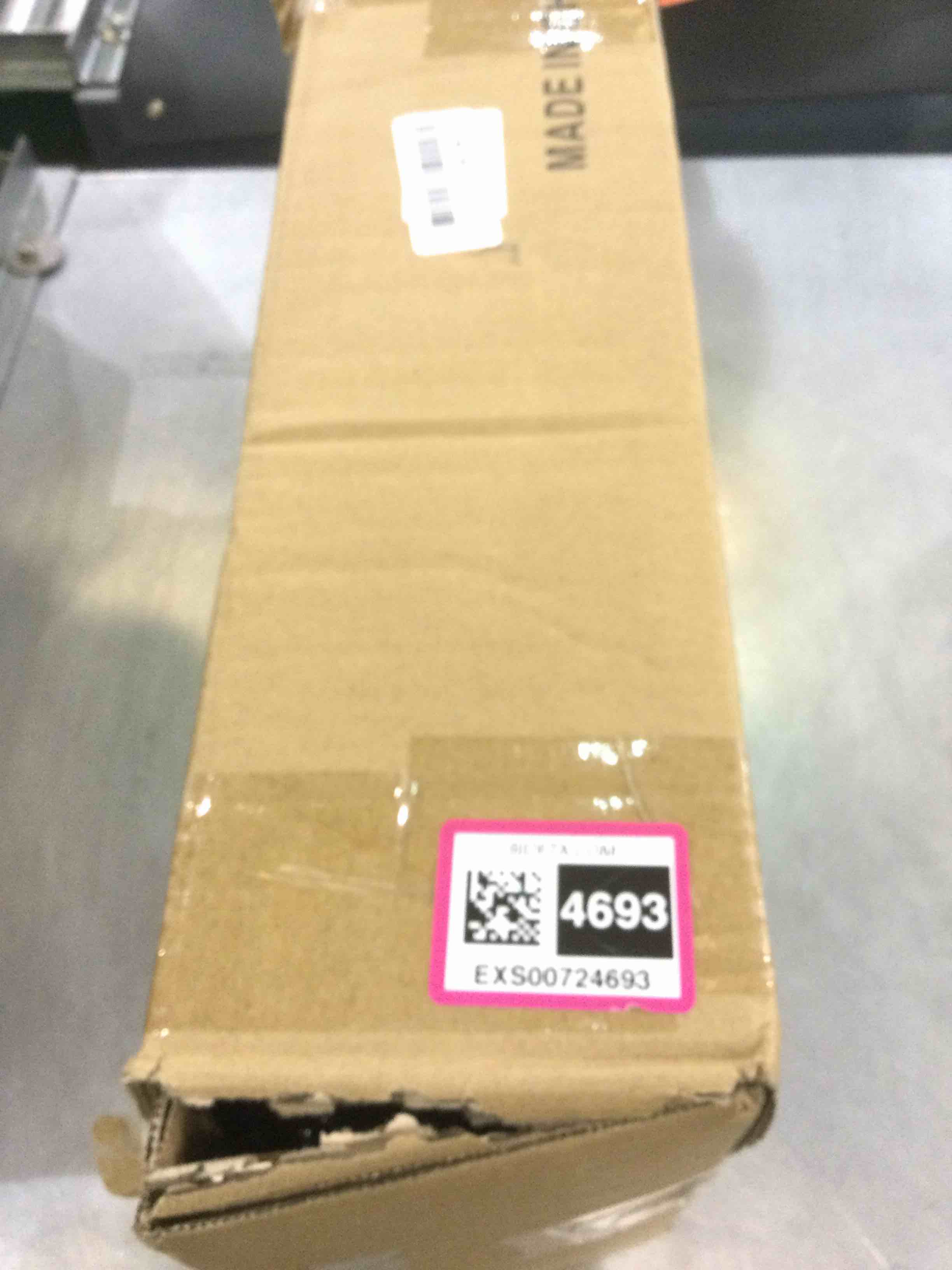 https://s3.amazonaws.com/lotting-images-prod/bidfta/EXS00724693_1703691252986.jpeg