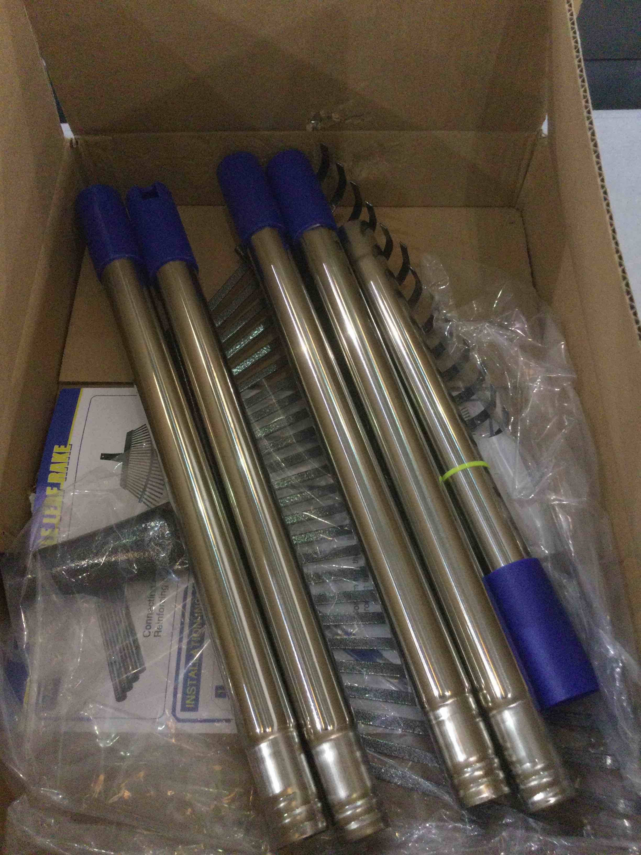 Garden Rake Leaf, 1.1" Diameter Pole & 6 FT Tall Stainless Steel Heavy Duty Adjustable Long Handle Garden Rake , Use for Yard Garden Lawn and Window Leaves(25 Tines)