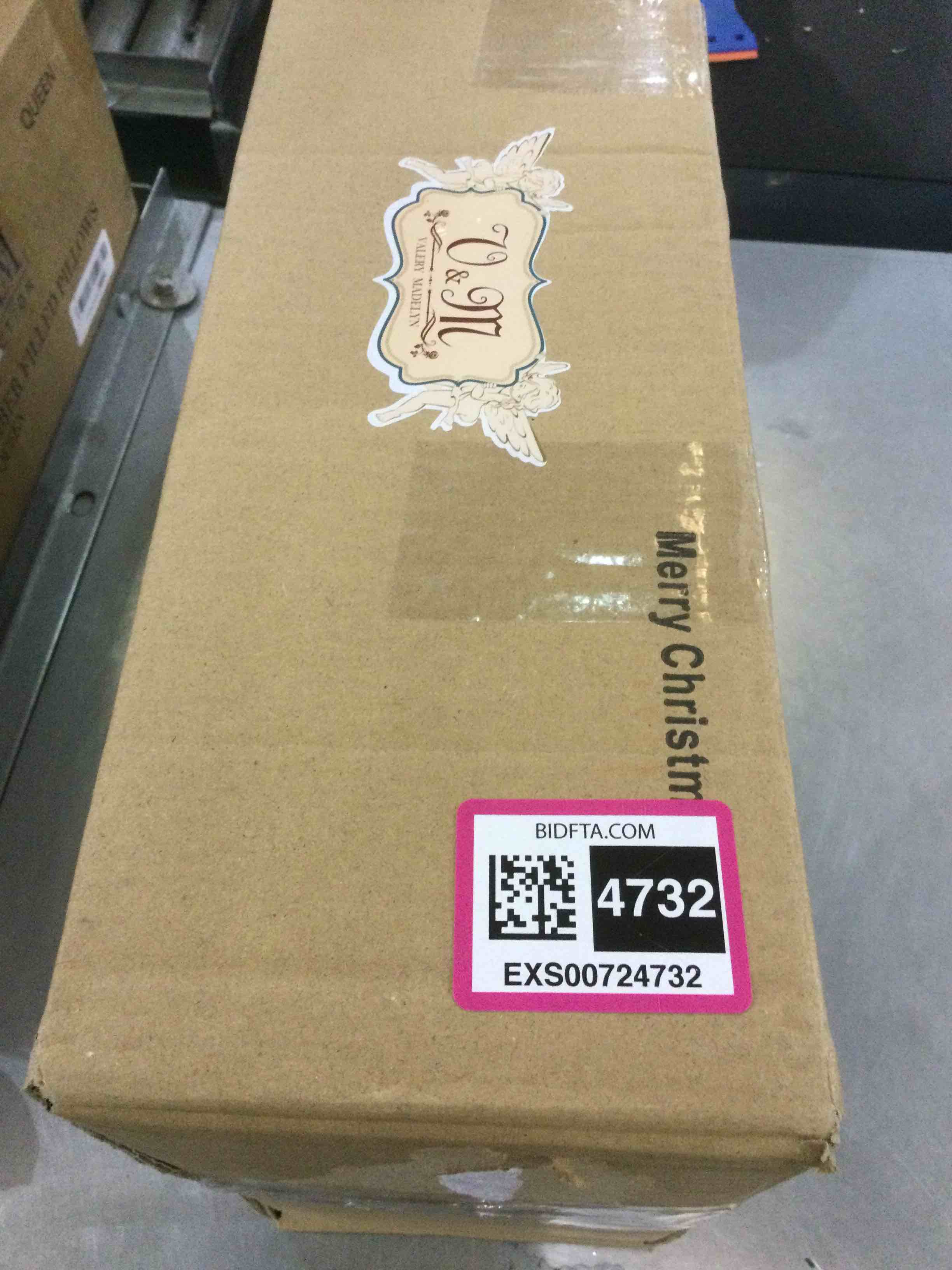 https://s3.amazonaws.com/lotting-images-prod/bidfta/EXS00724732_1703695869856.jpeg