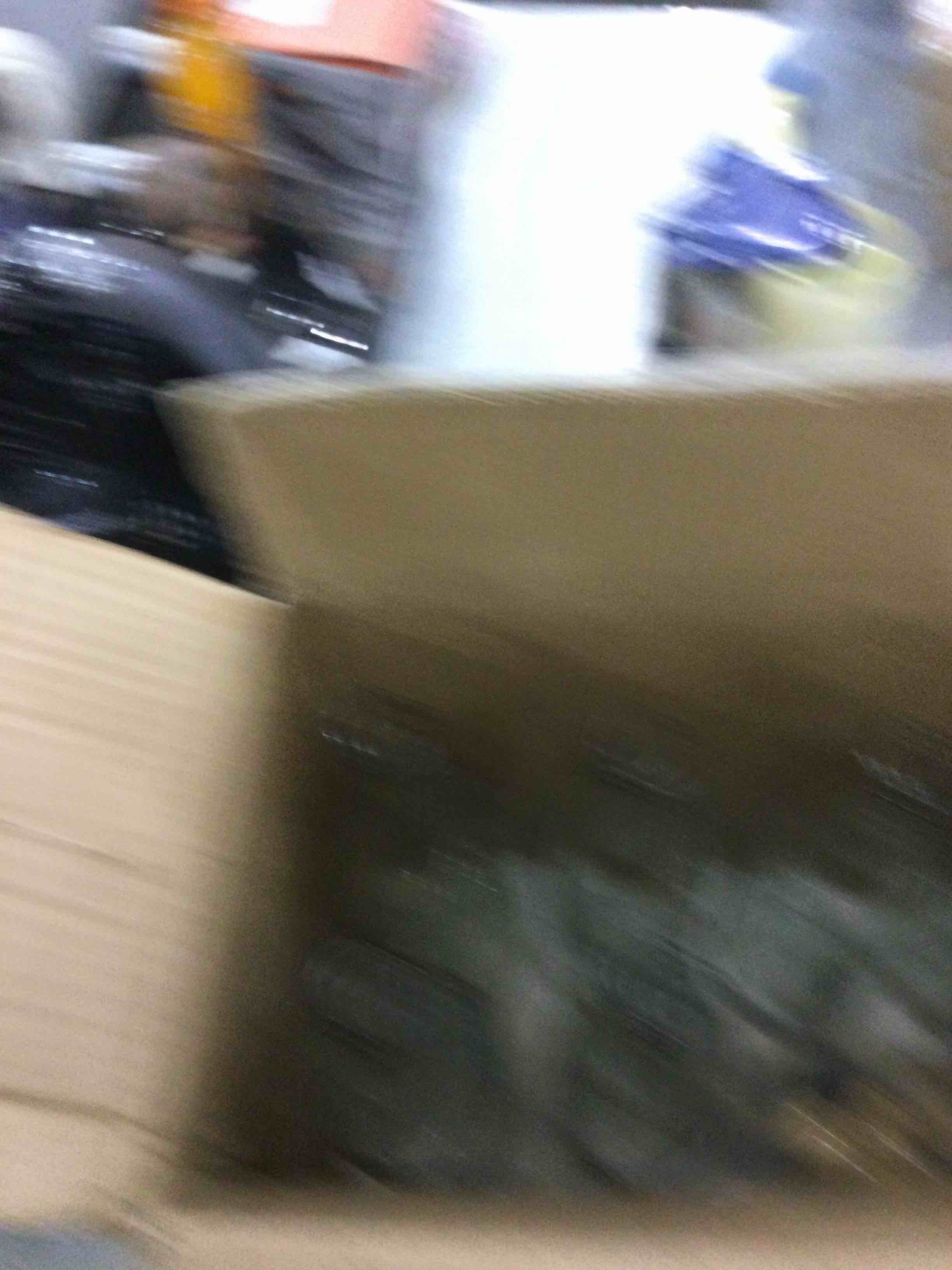 https://s3.amazonaws.com/lotting-images-prod/bidfta/EXS00725390_1703695499846.jpeg