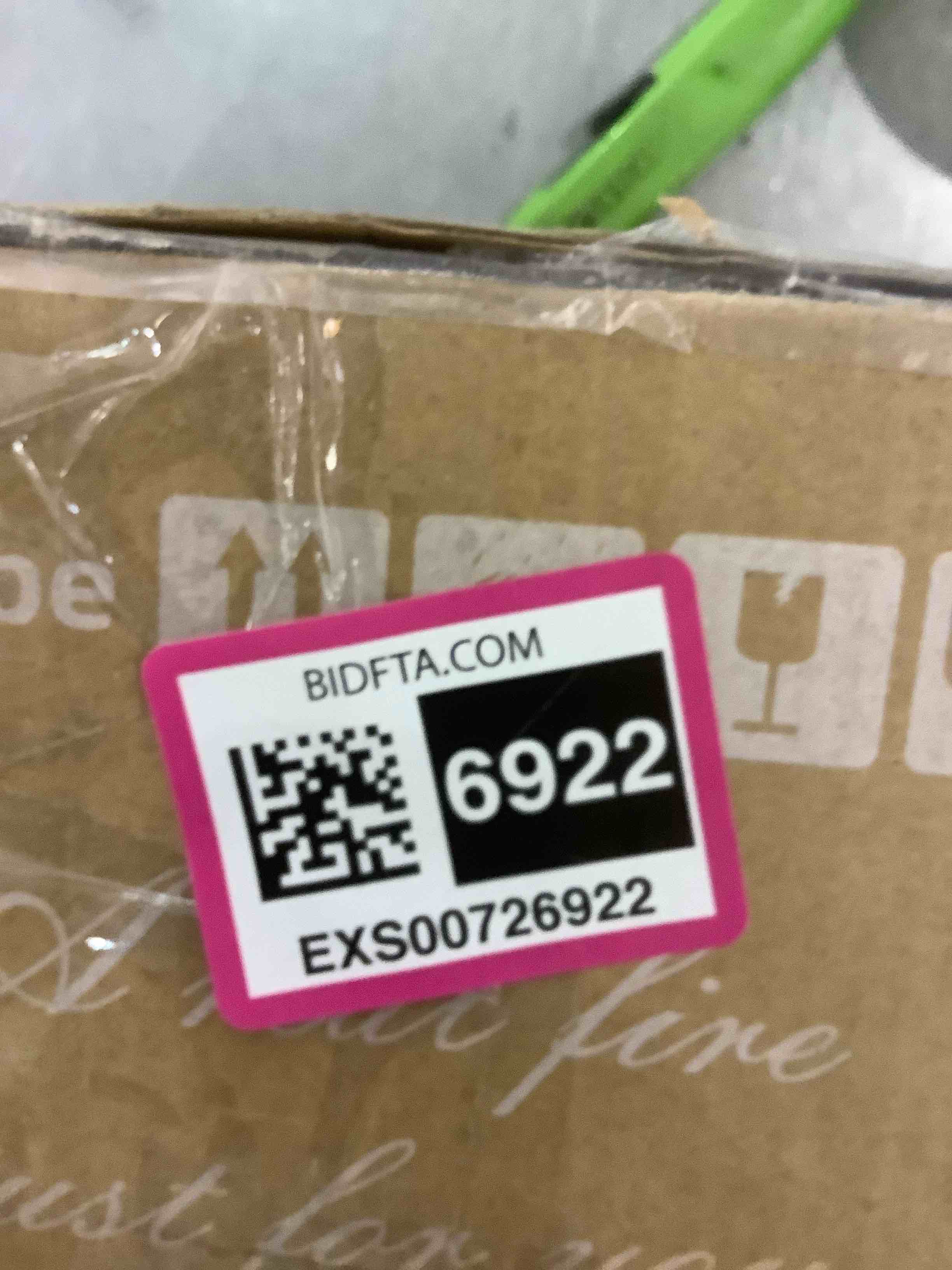 https://s3.amazonaws.com/lotting-images-prod/bidfta/EXS00726922_1704467182074.jpeg