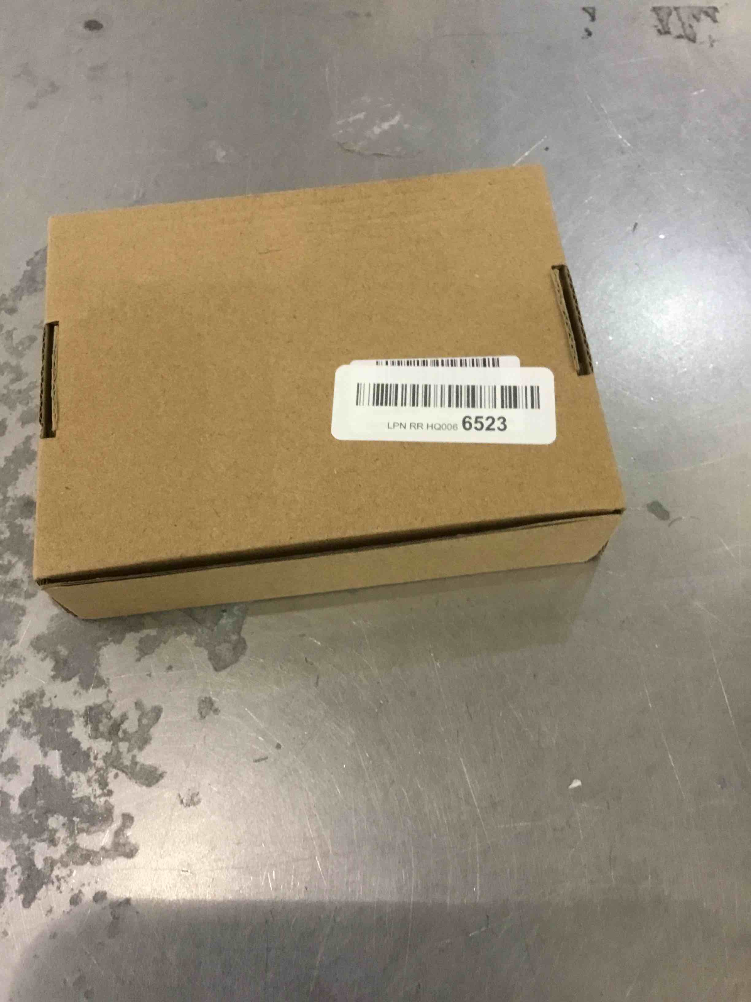 https://s3.amazonaws.com/lotting-images-prod/bidfta/EXS00728575_1703184444612.jpeg