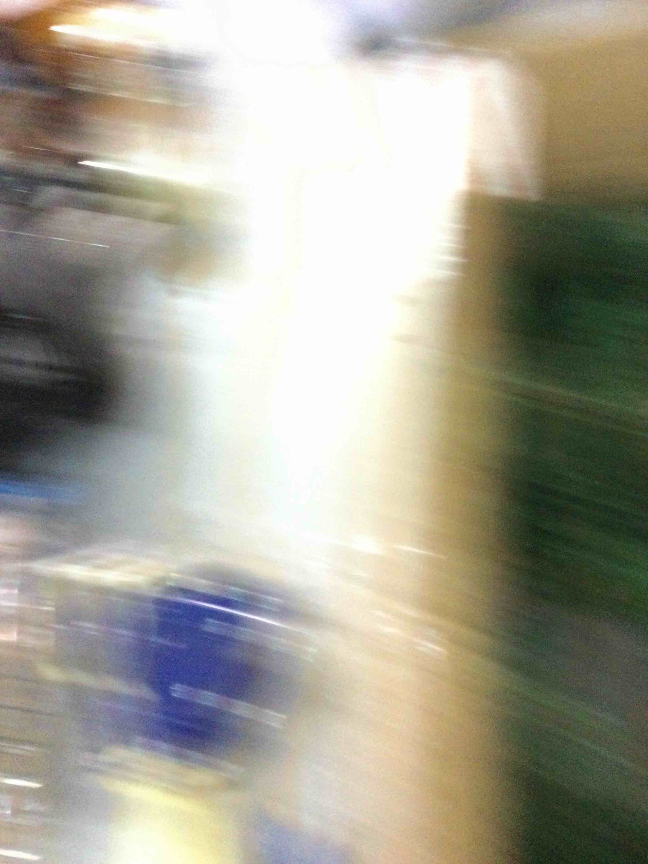 https://s3.amazonaws.com/lotting-images-prod/bidfta/EXS00729520_1703773686830.jpeg