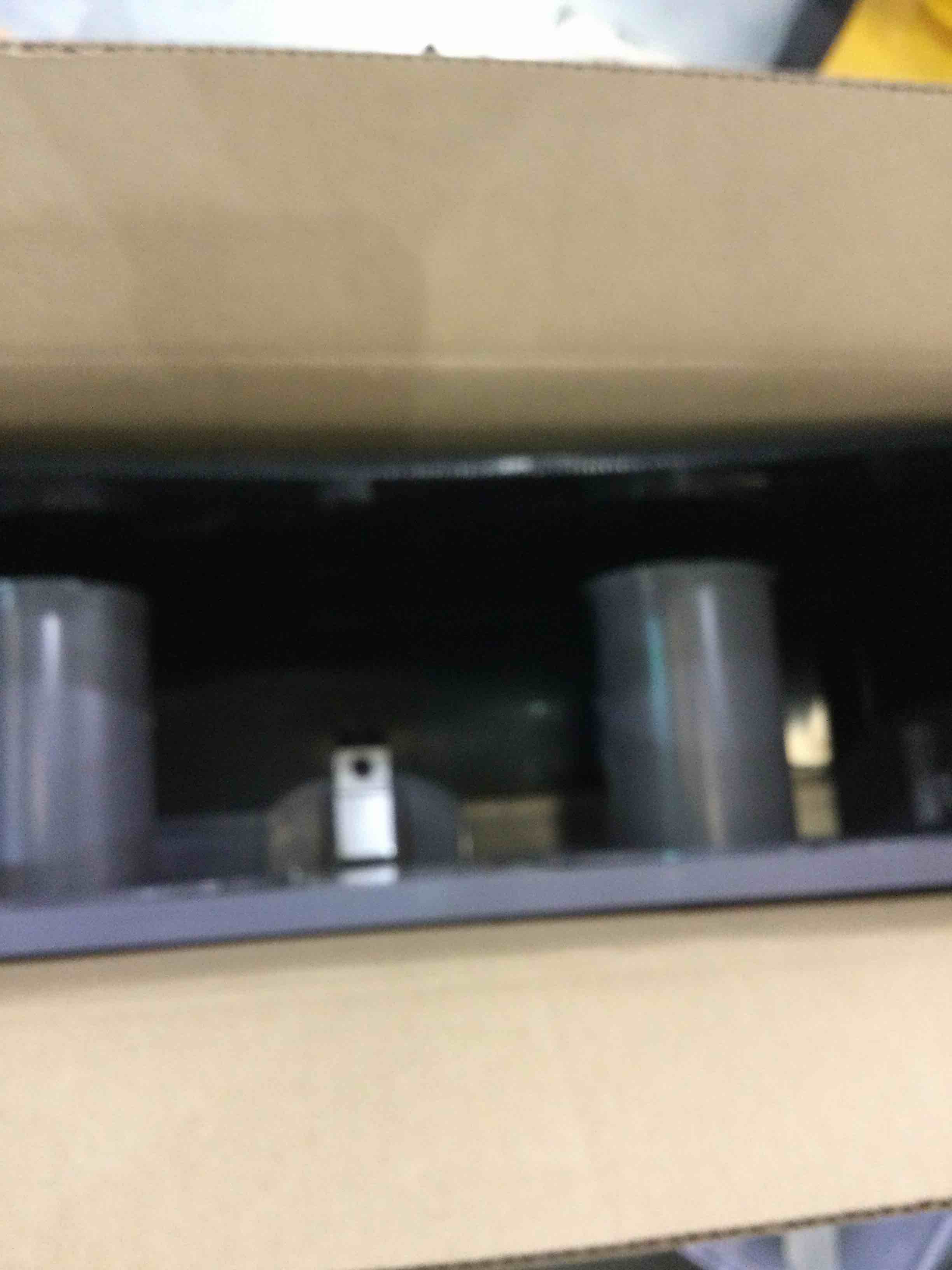 https://s3.amazonaws.com/lotting-images-prod/bidfta/EXS00729578_1703780035463.jpeg