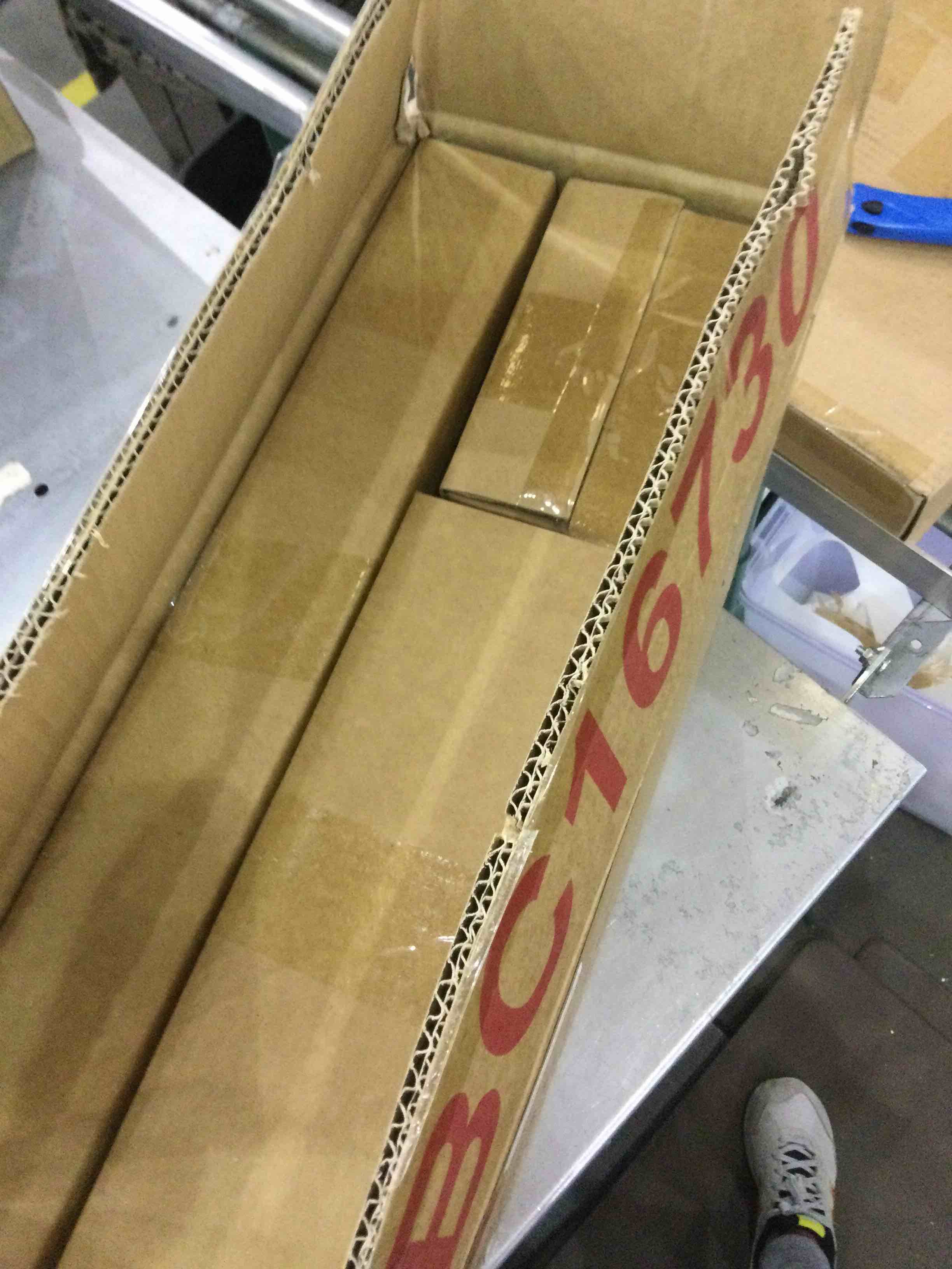 https://s3.amazonaws.com/lotting-images-prod/bidfta/EXS00729809_1703868720440.jpeg
