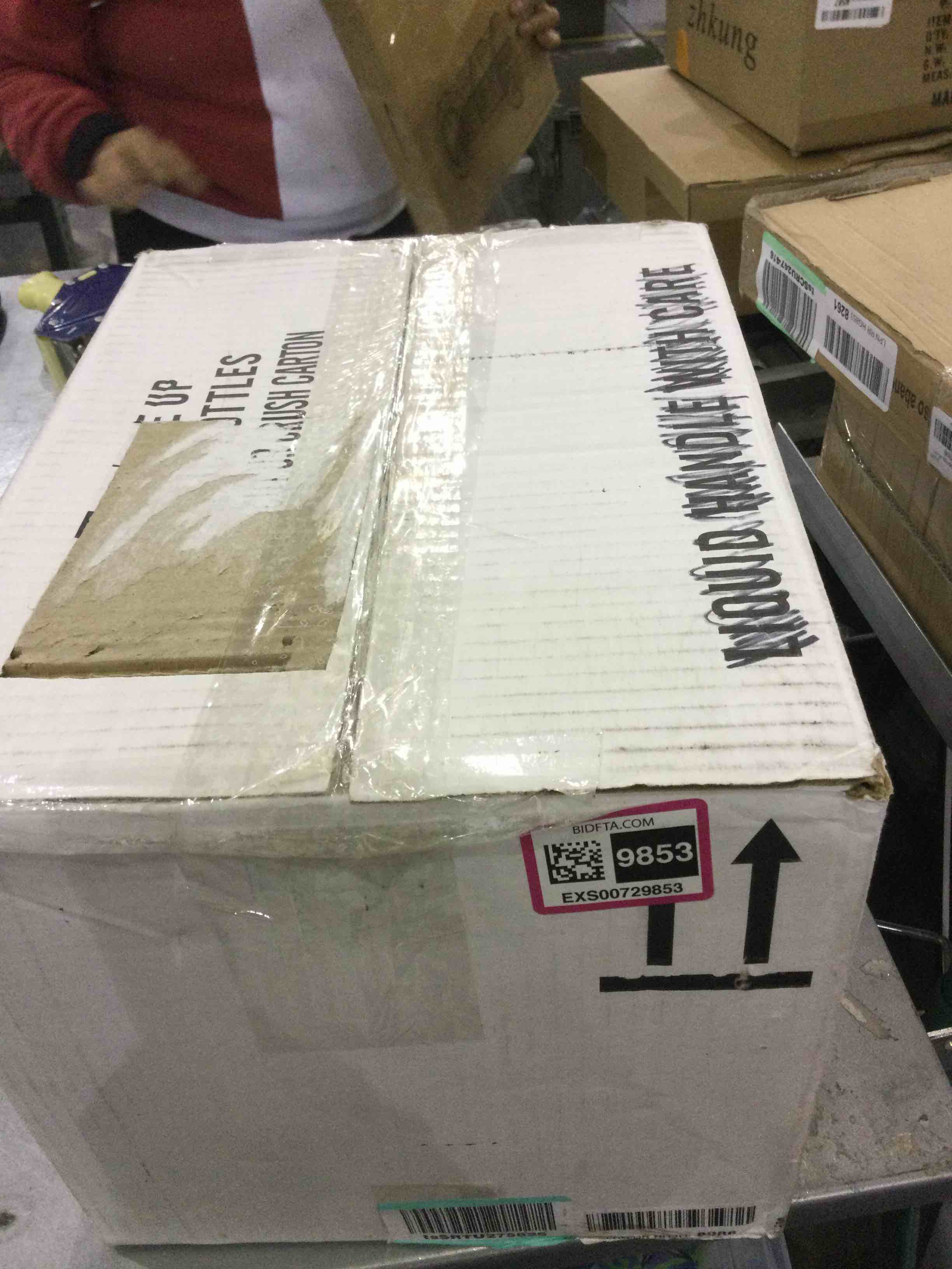 https://s3.amazonaws.com/lotting-images-prod/bidfta/EXS00729853_1703879757067.jpeg