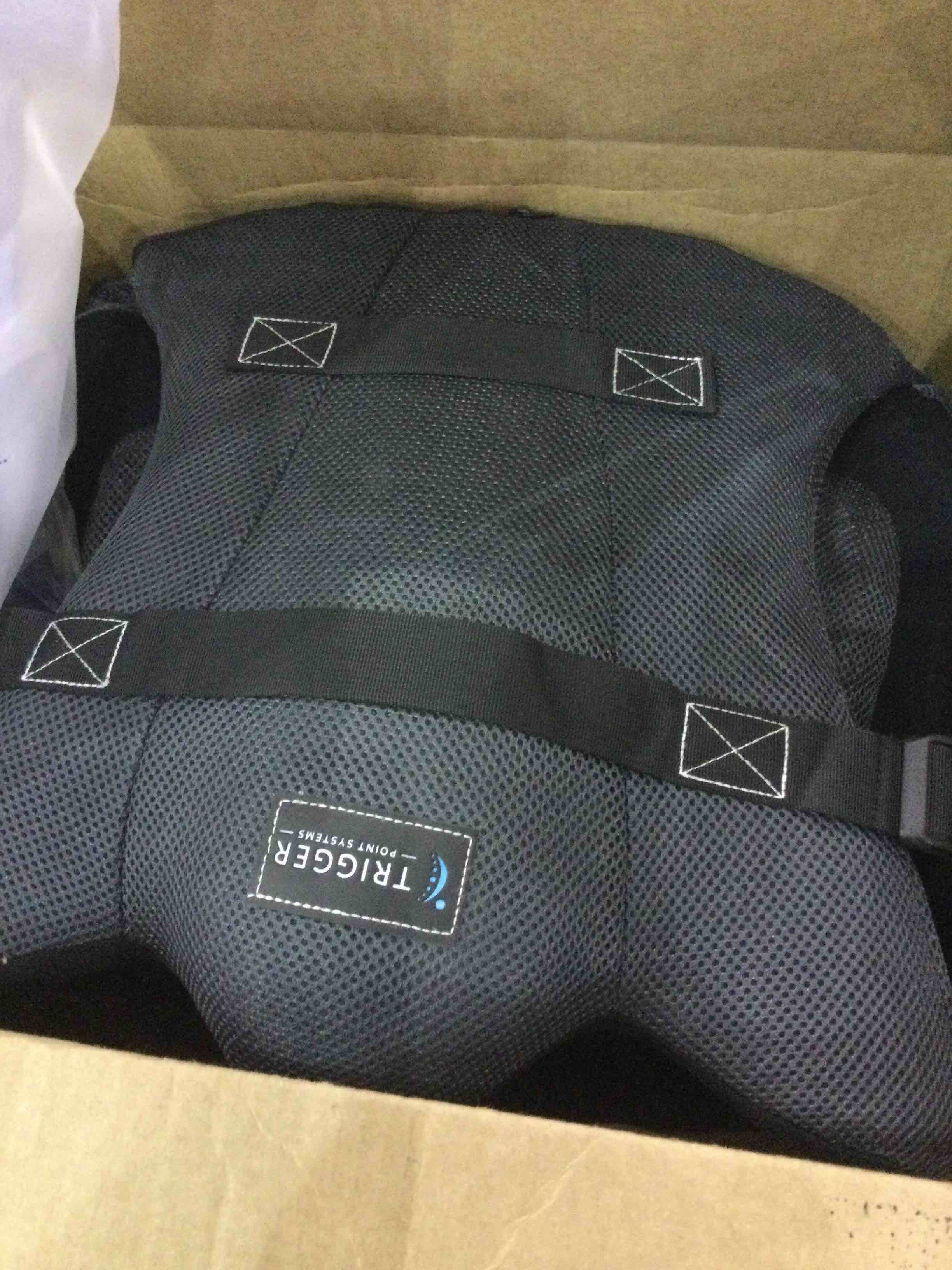 https://s3.amazonaws.com/lotting-images-prod/bidfta/EXS00729861_1704197806184.jpeg