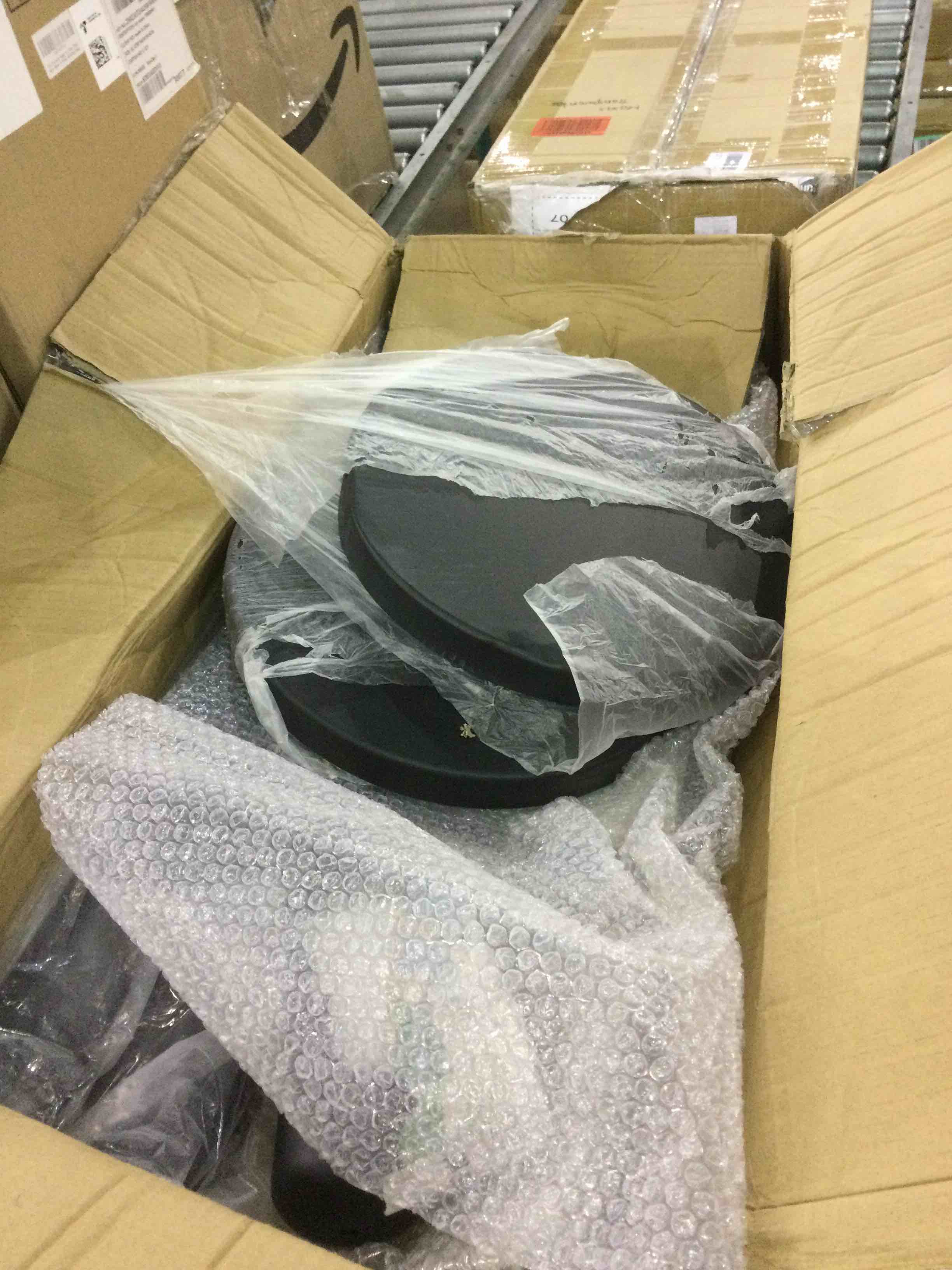 https://s3.amazonaws.com/lotting-images-prod/bidfta/EXS00729886_1704201192585.jpeg