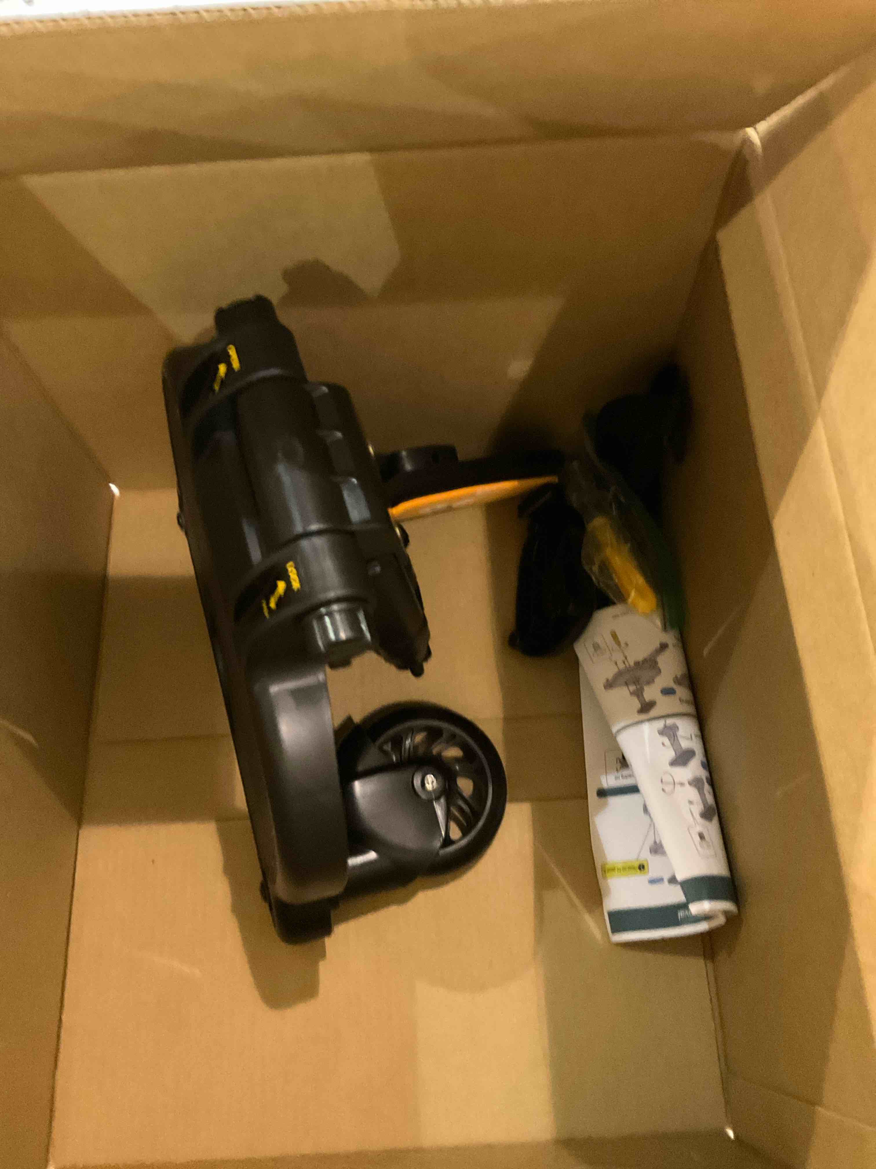 https://s3.amazonaws.com/lotting-images-prod/bidfta/EXS00730276_1702989704162.jpeg
