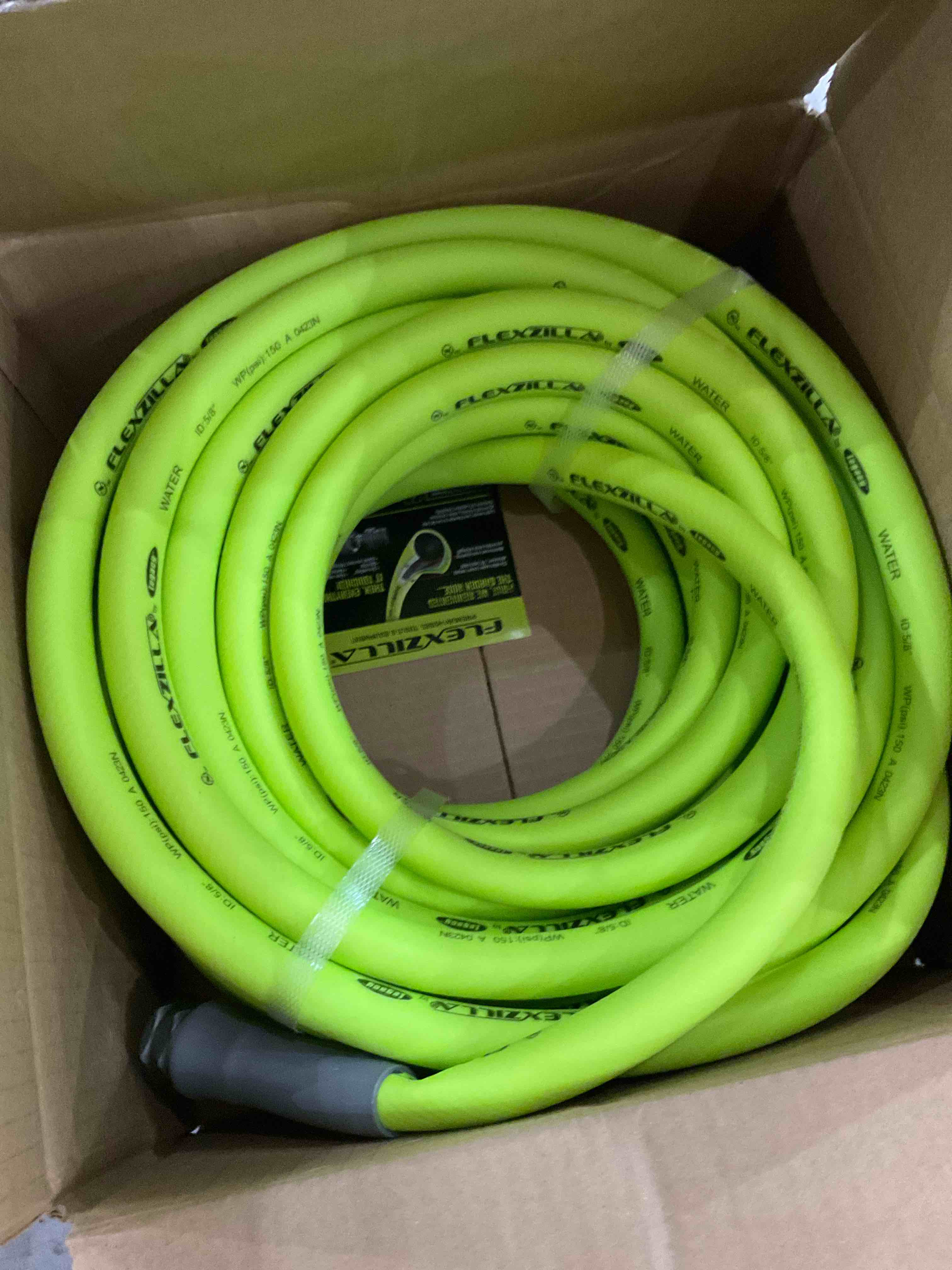 https://s3.amazonaws.com/lotting-images-prod/bidfta/EXS00730335_1702998310815.jpeg