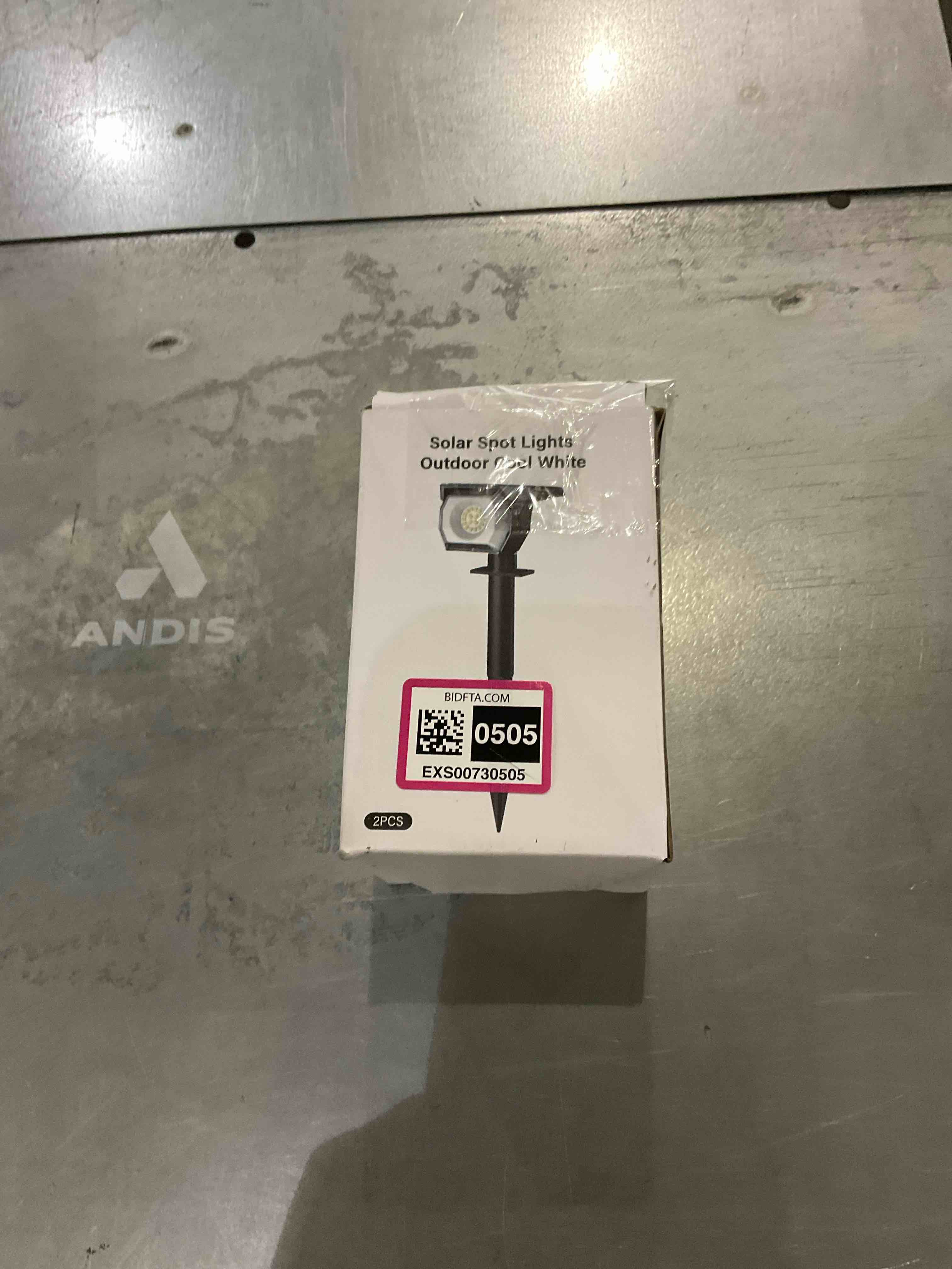 https://s3.amazonaws.com/lotting-images-prod/bidfta/EXS00730505_1702993627220.jpeg