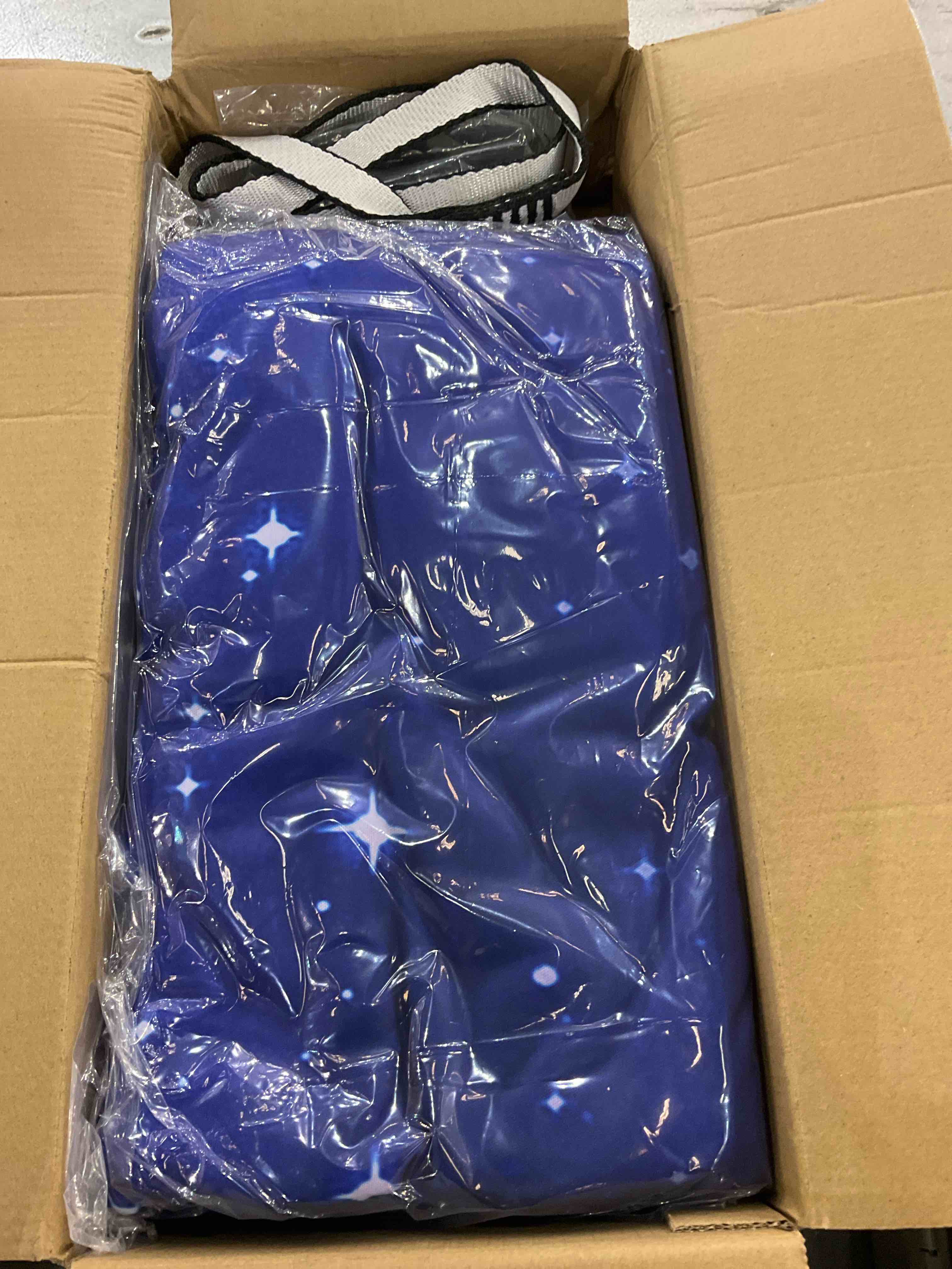 https://s3.amazonaws.com/lotting-images-prod/bidfta/EXS00730808_1703690245989.jpeg