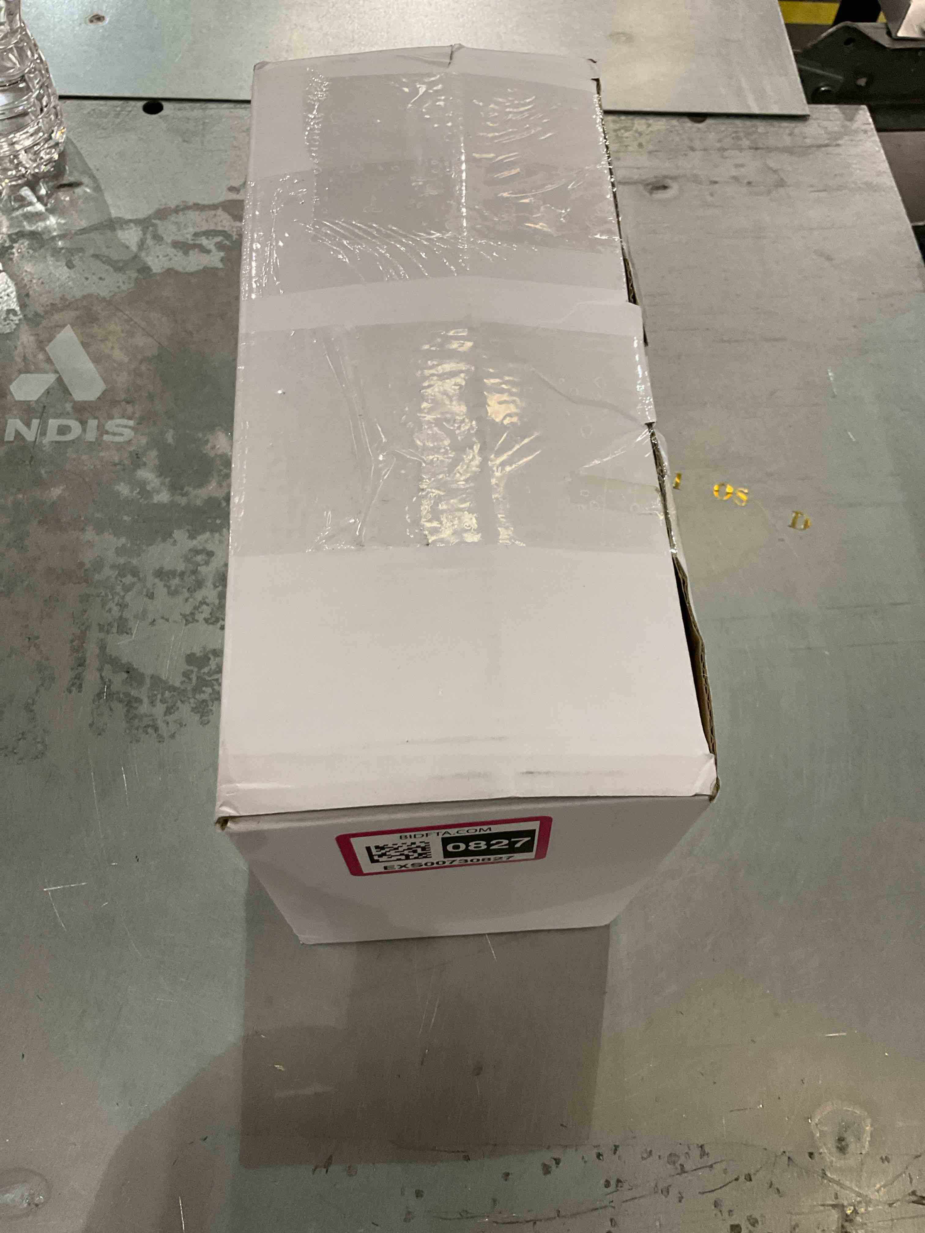 https://s3.amazonaws.com/lotting-images-prod/bidfta/EXS00730827_1703692739448.jpeg