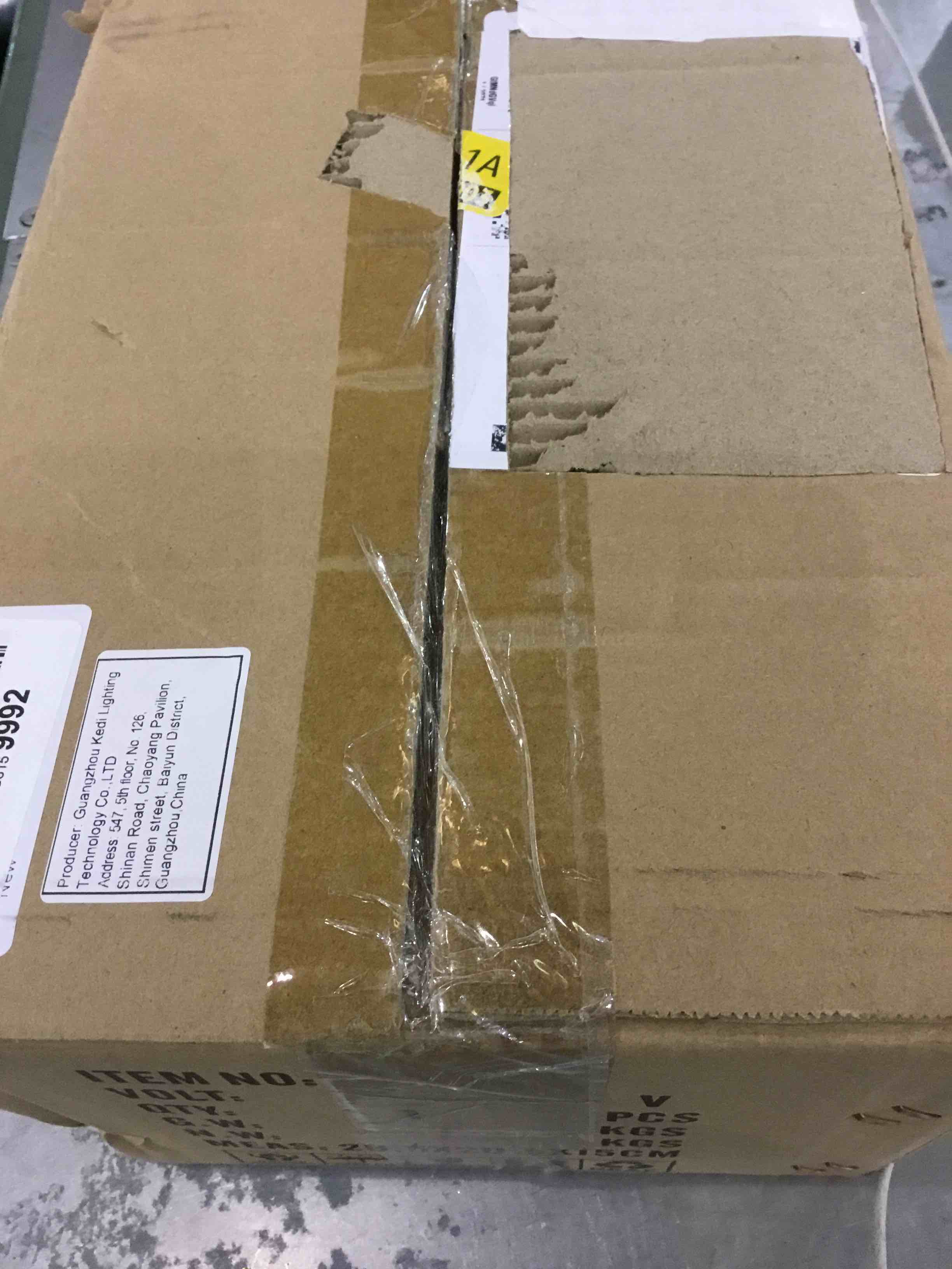 https://s3.amazonaws.com/lotting-images-prod/bidfta/EXS00731376_1702654580782.jpeg