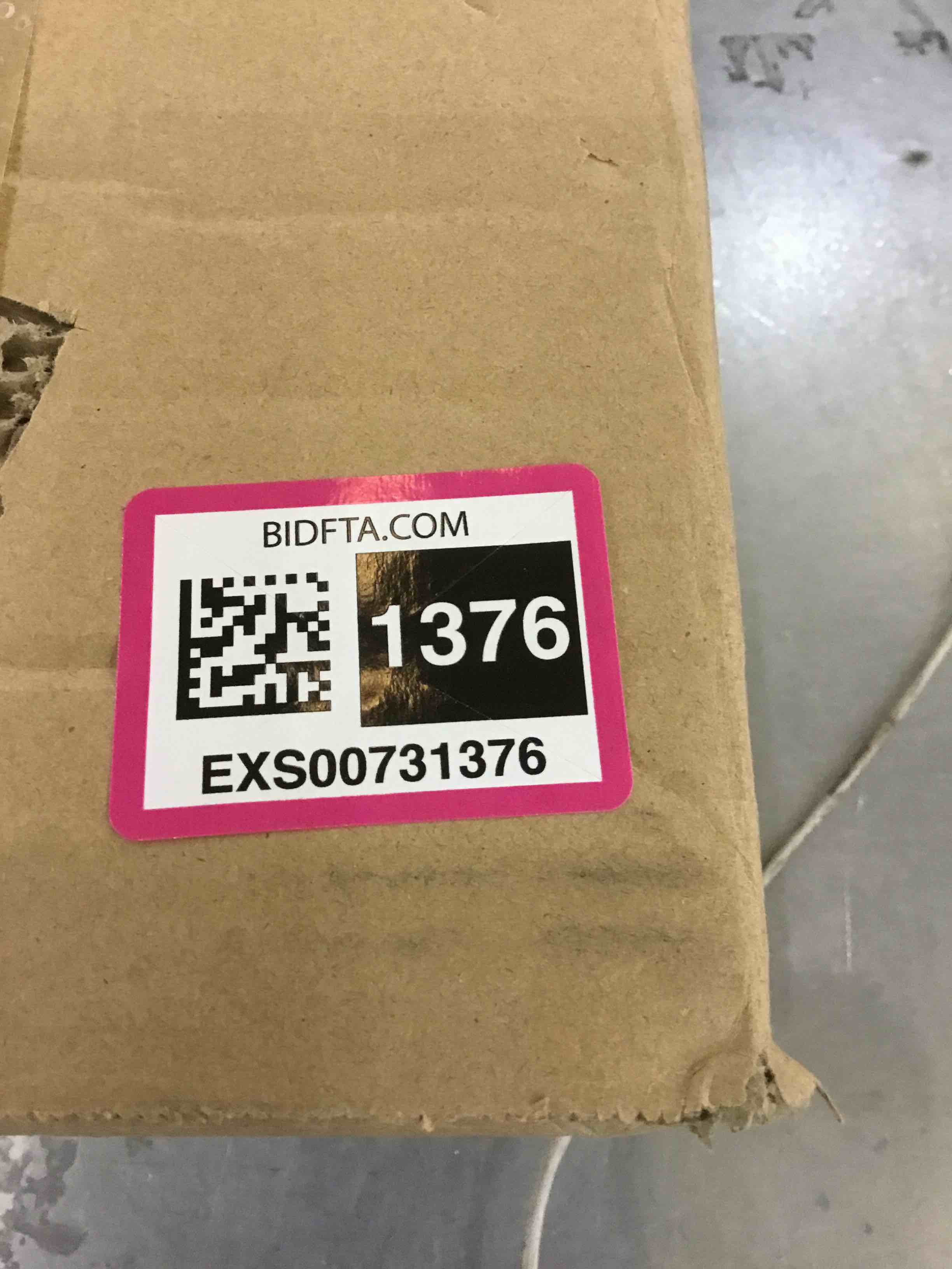 https://s3.amazonaws.com/lotting-images-prod/bidfta/EXS00731376_1702654617183.jpeg